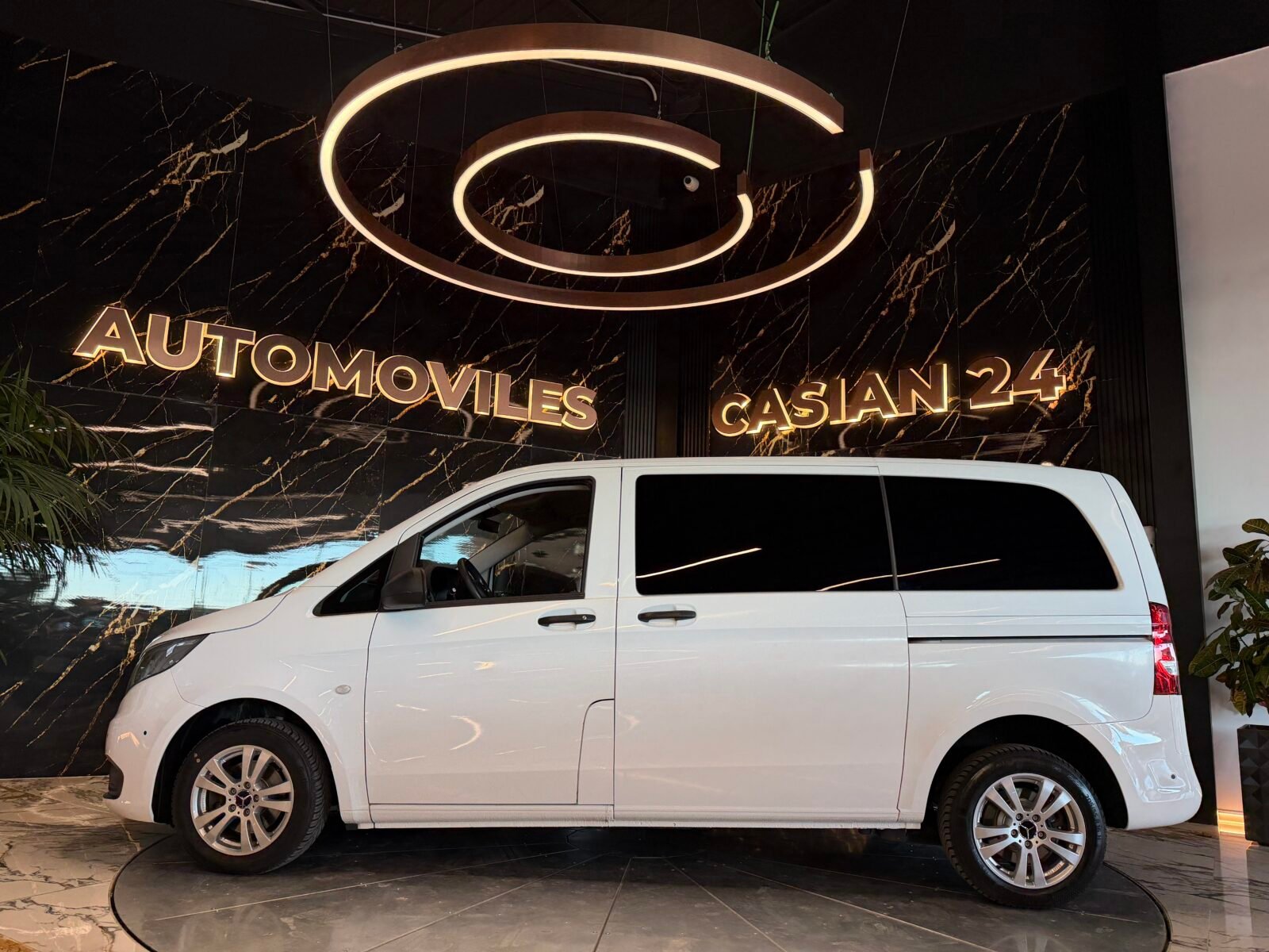 MERCEDES-BENZ MERCEDES-BENZ Vito 180d Tourer 115cv kompakt Sport Edition