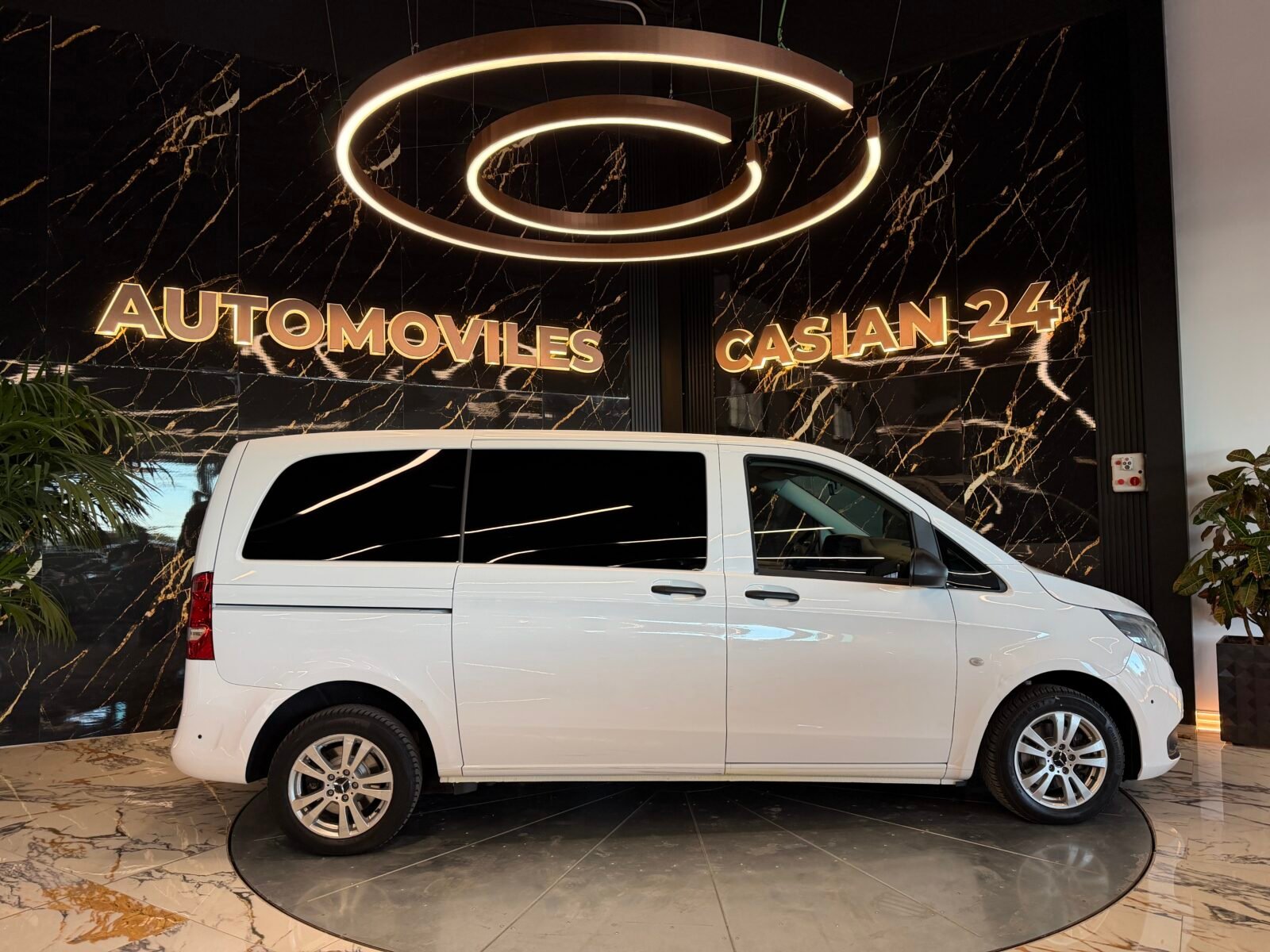 MERCEDES-BENZ MERCEDES-BENZ Vito 180d Tourer 115cv kompakt Sport Edition