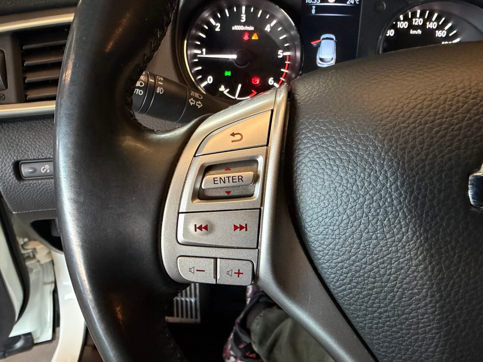 NISSAN QASHQAI 1.5dCi SS TEKNA PREMIUM S 4x2