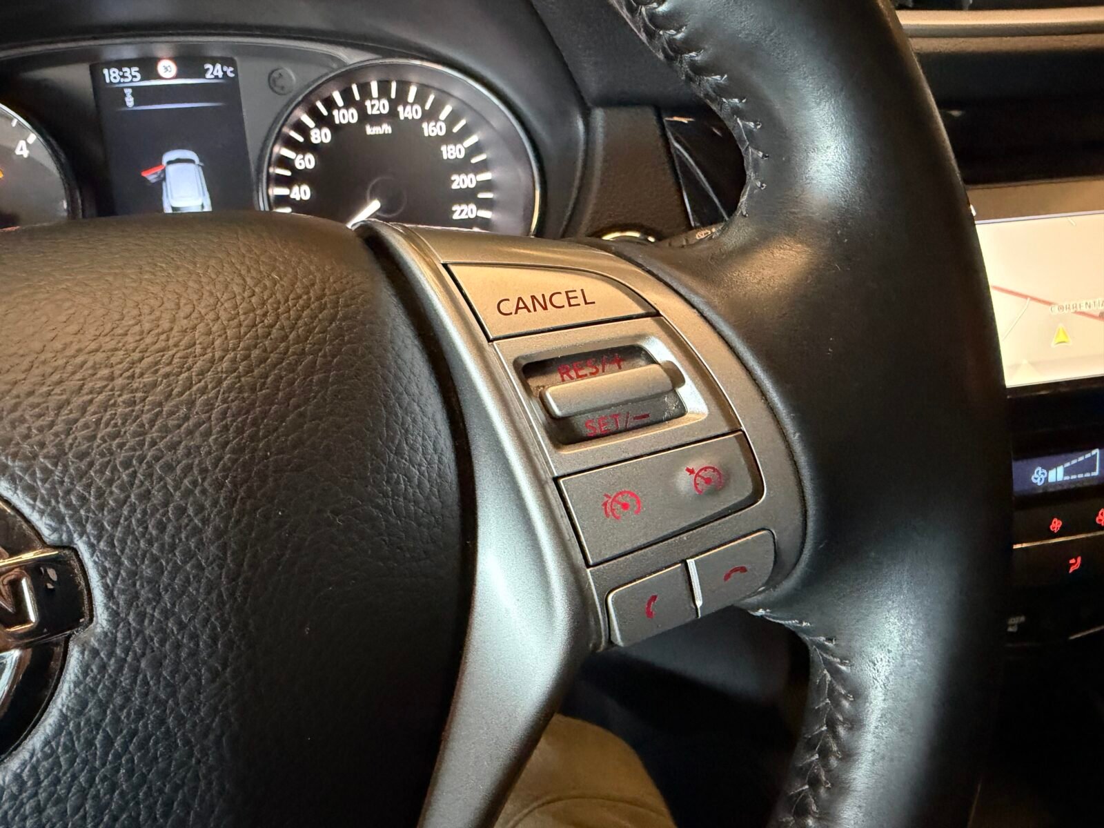 NISSAN QASHQAI 1.5dCi SS TEKNA PREMIUM S 4x2