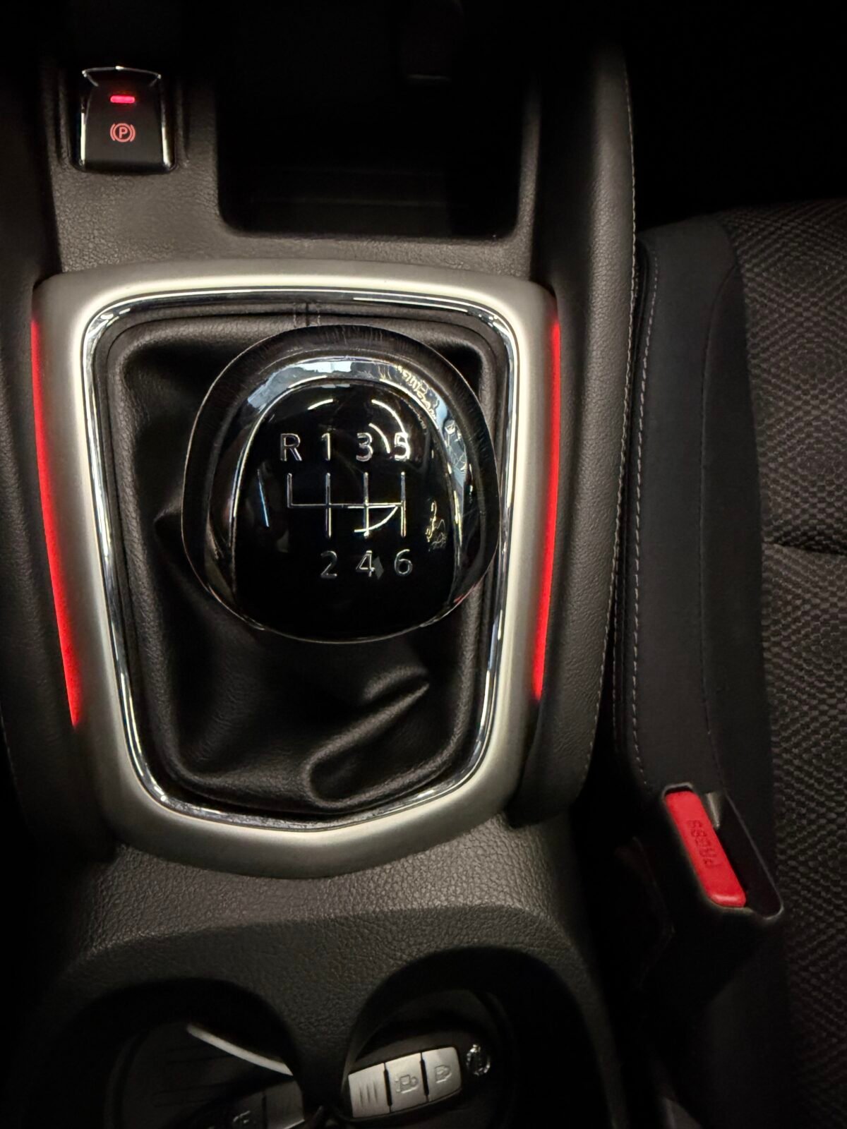 NISSAN QASHQAI 1.5dCi SS TEKNA PREMIUM S 4x2