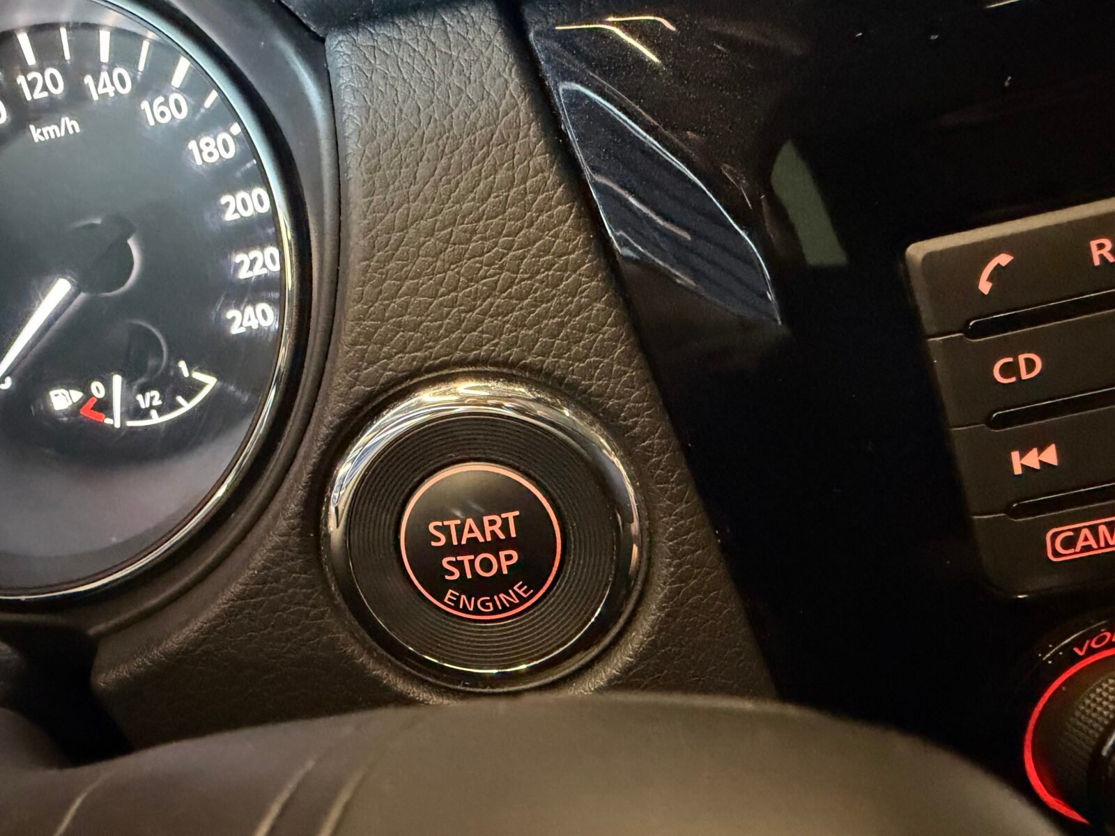 NISSAN QASHQAI 1.5dCi SS TEKNA PREMIUM S 4x2