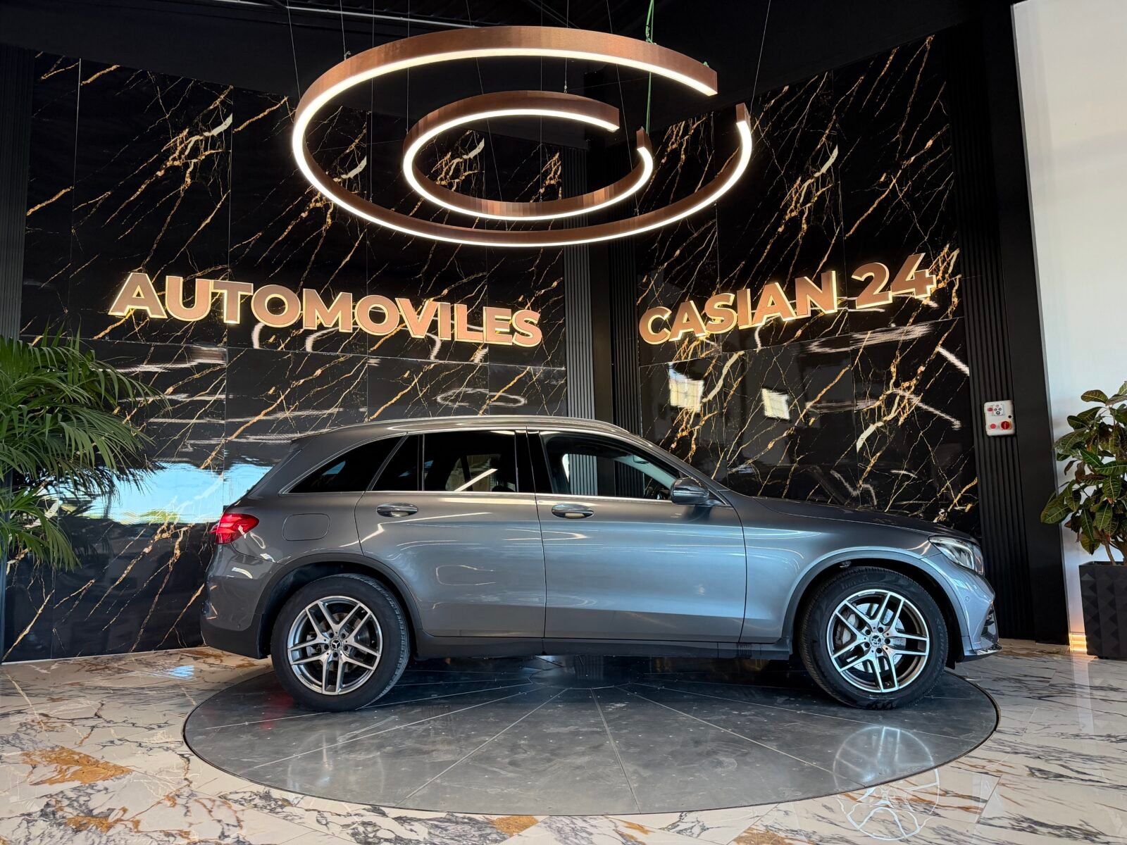 MERCEDES-BENZ MERCEDES-BENZ GLC 220d 4MATIC AMG MOTOR IRROMPIBLE  IMPOLUTO