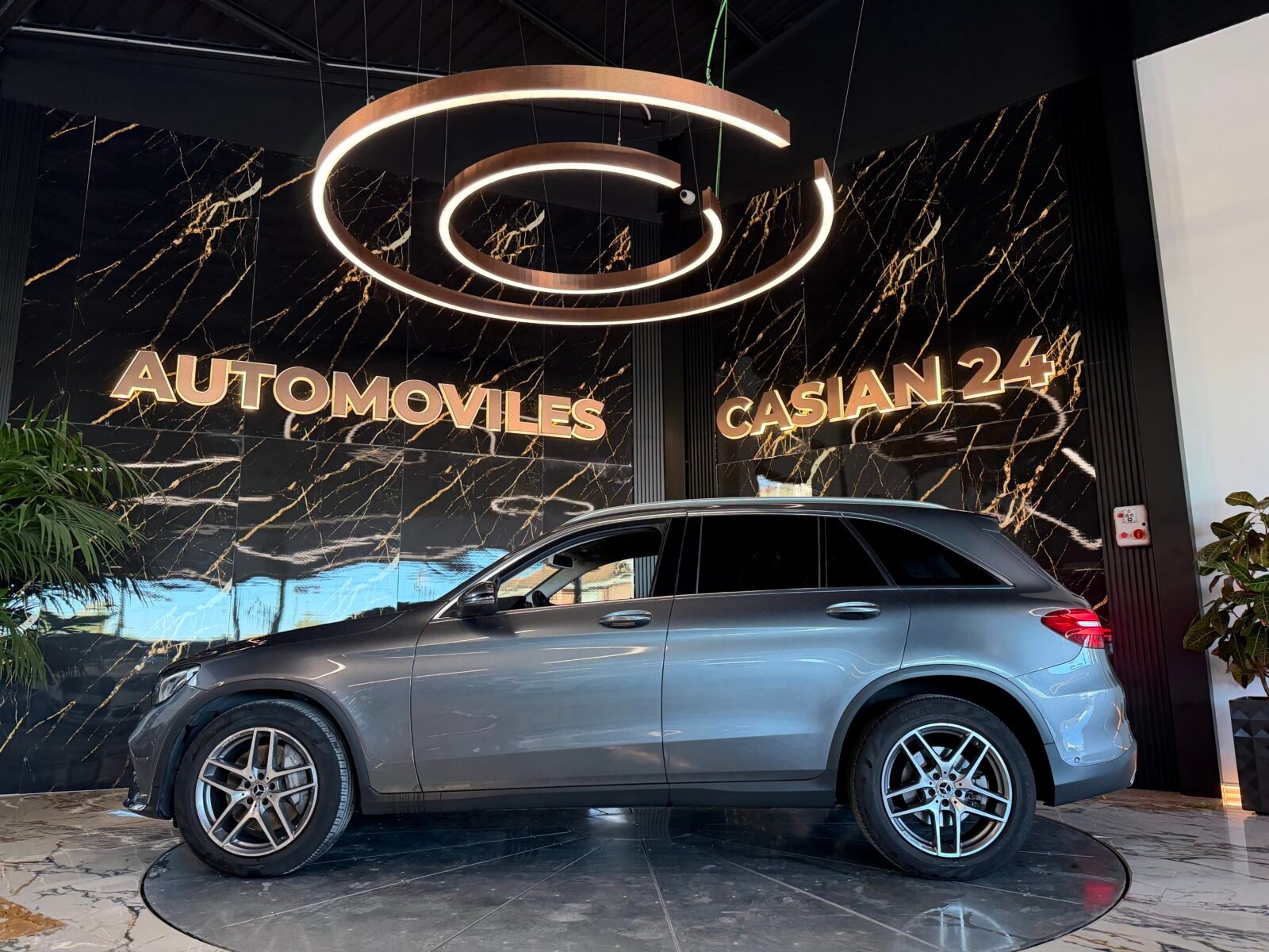 MERCEDES-BENZ MERCEDES-BENZ GLC 220d 4MATIC AMG MOTOR IRROMPIBLE  IMPOLUTO