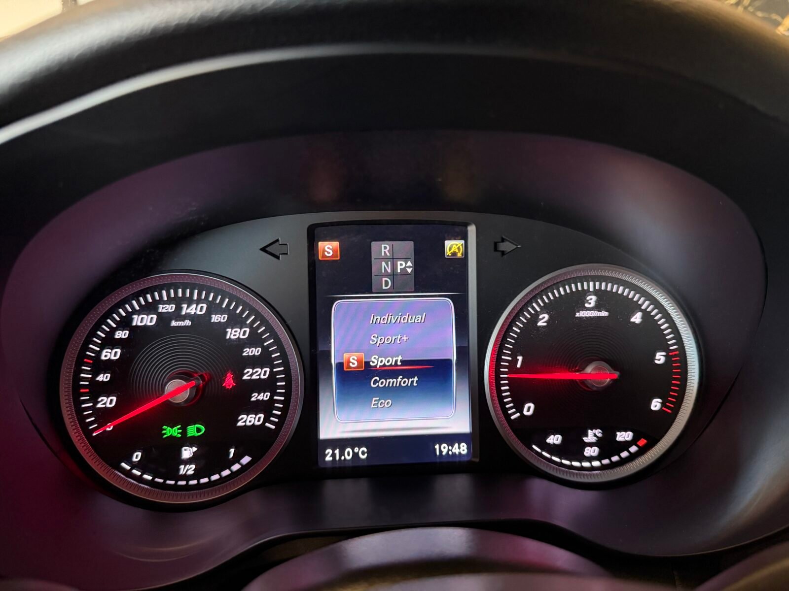 MERCEDES-BENZ MERCEDES-BENZ GLC 220d 4MATIC AMG MOTOR IRROMPIBLE  IMPOLUTO