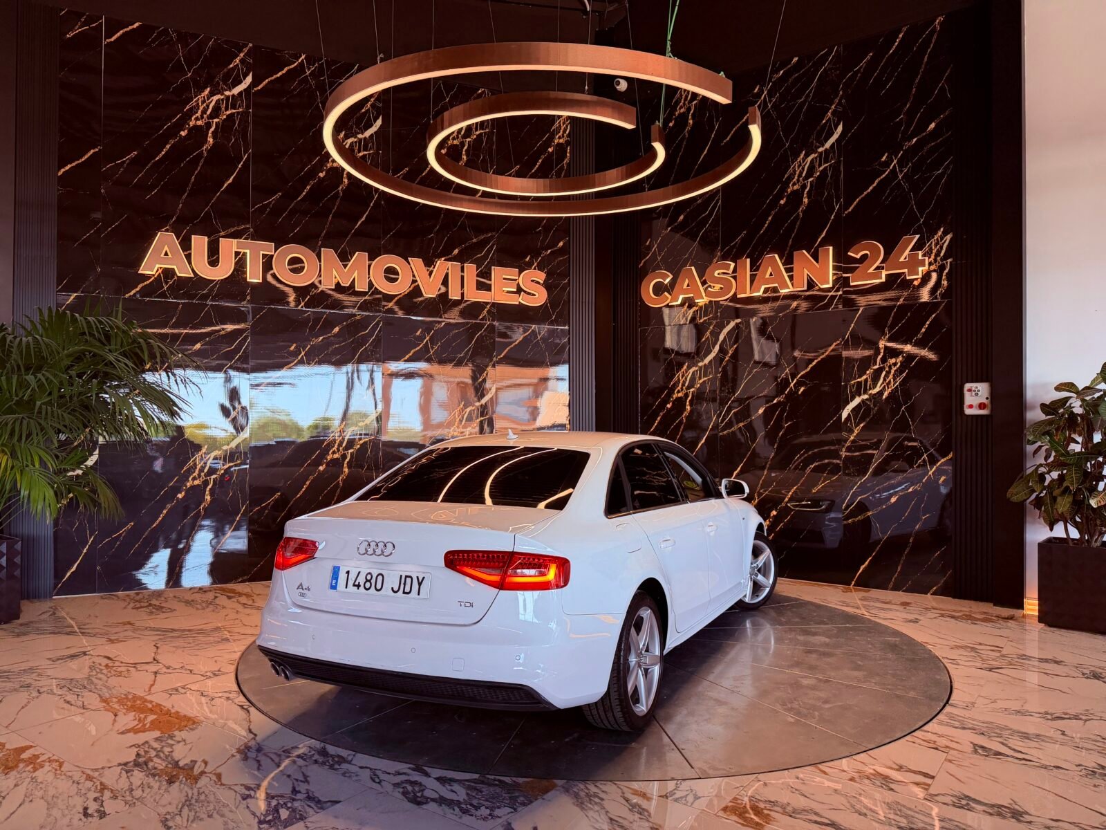 AUDI A4 2.0 TDI 150CV multitronic S line edition