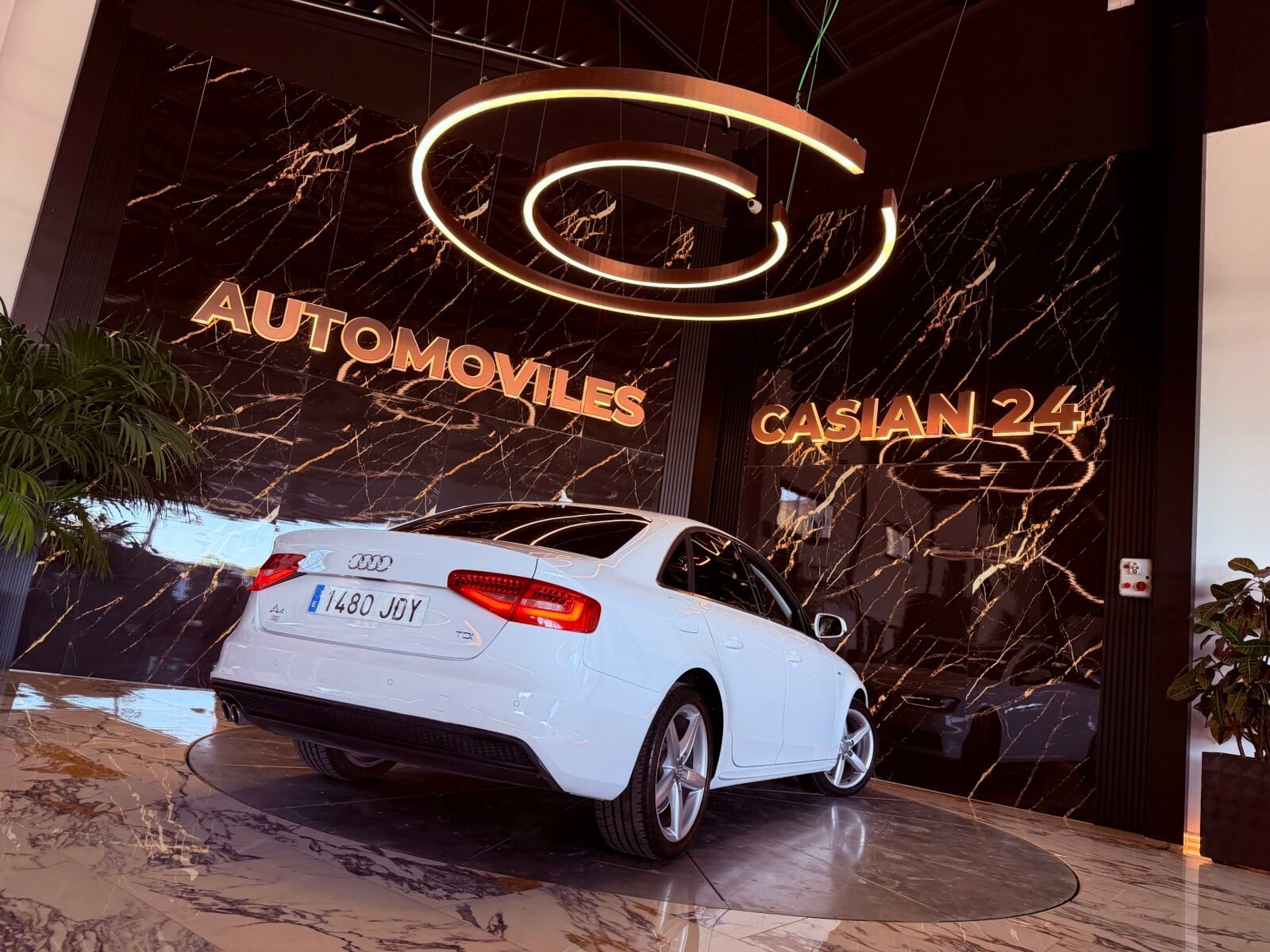 AUDI A4 2.0 TDI 150CV multitronic S line edition