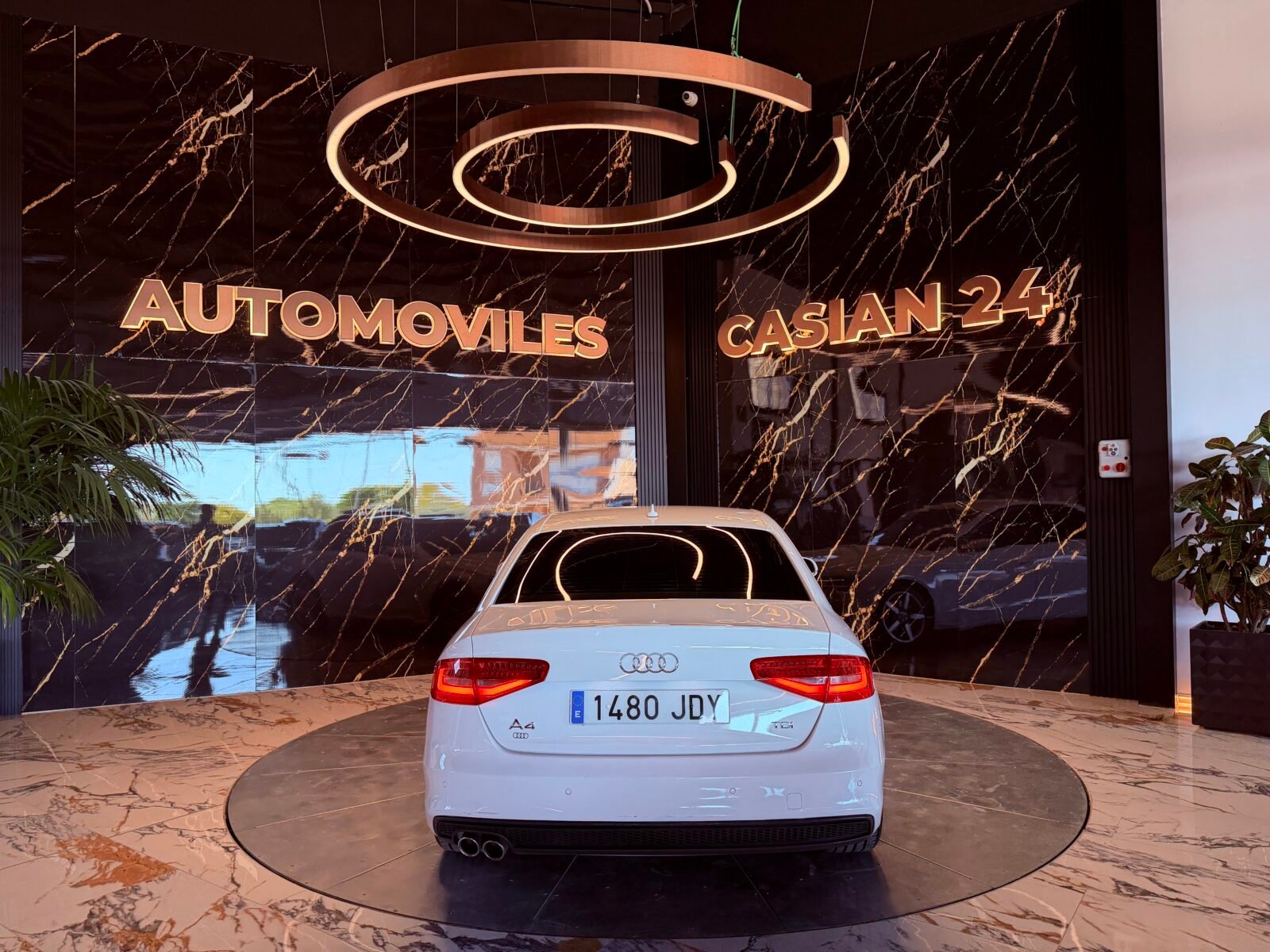 AUDI A4 2.0 TDI 150CV multitronic S line edition