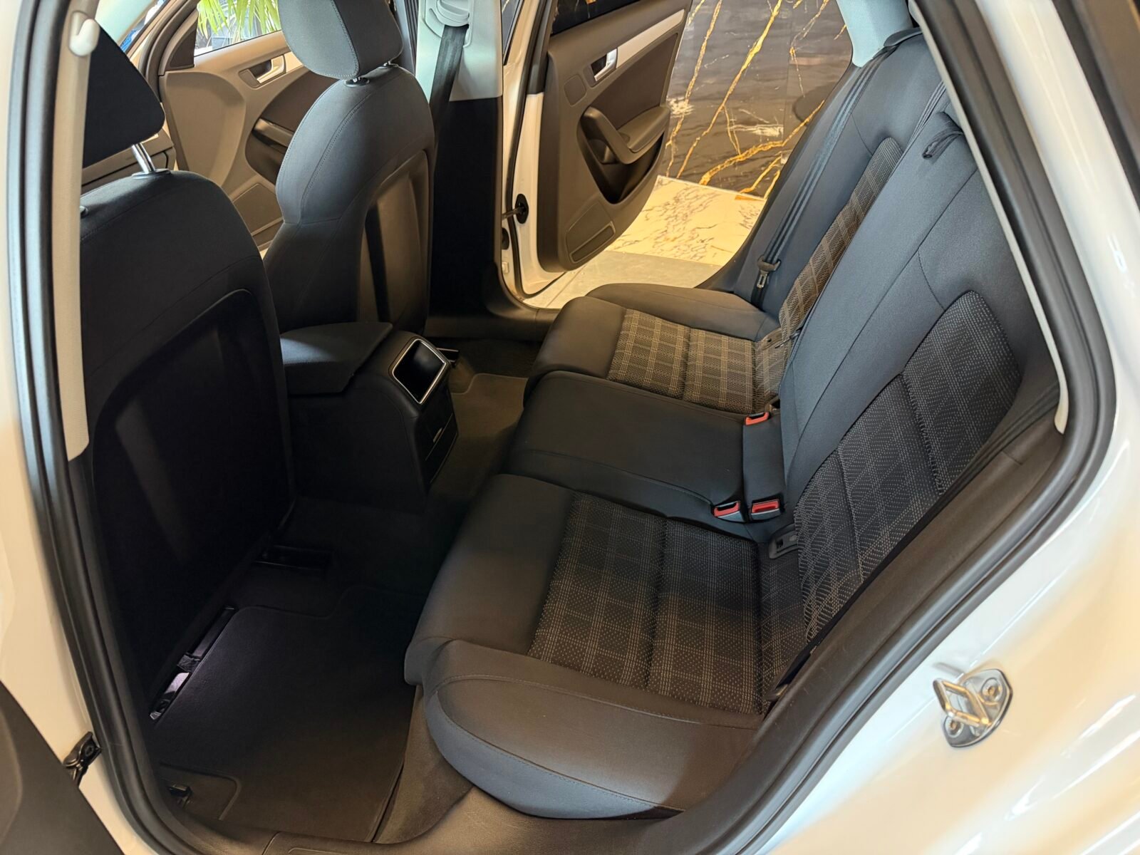 AUDI A4 2.0 TDI 150CV multitronic S line edition