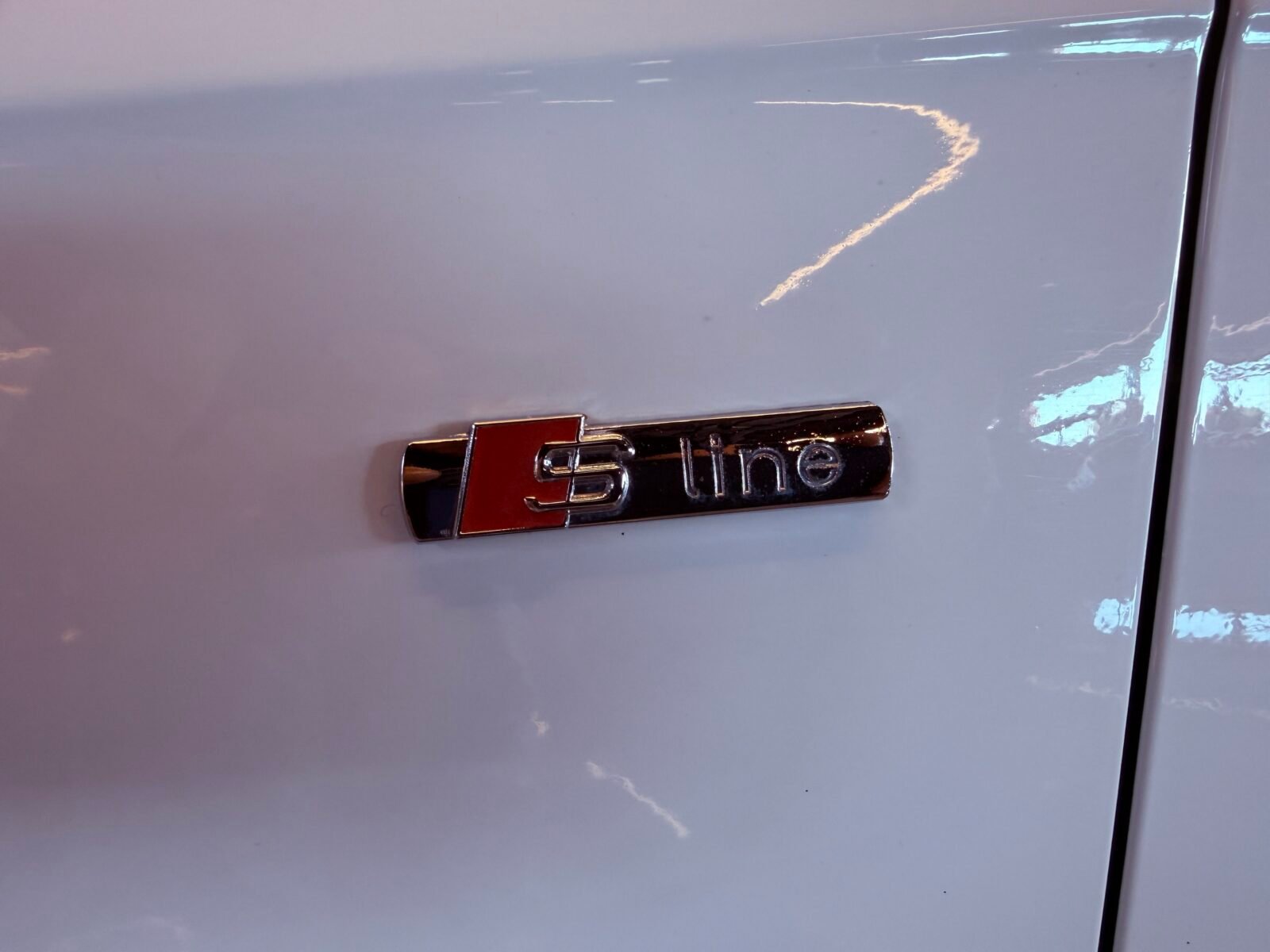 AUDI A4 2.0 TDI 150CV multitronic S line edition