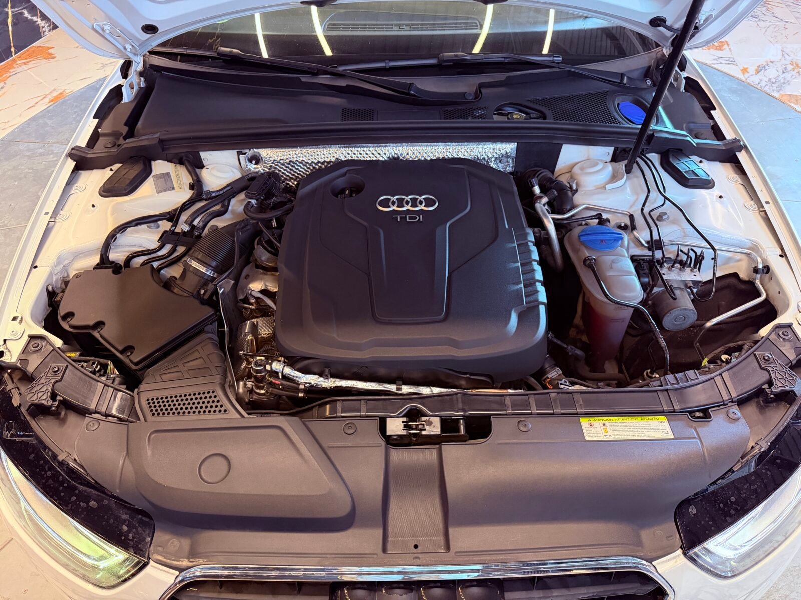 AUDI A4 2.0 TDI 150CV multitronic S line edition