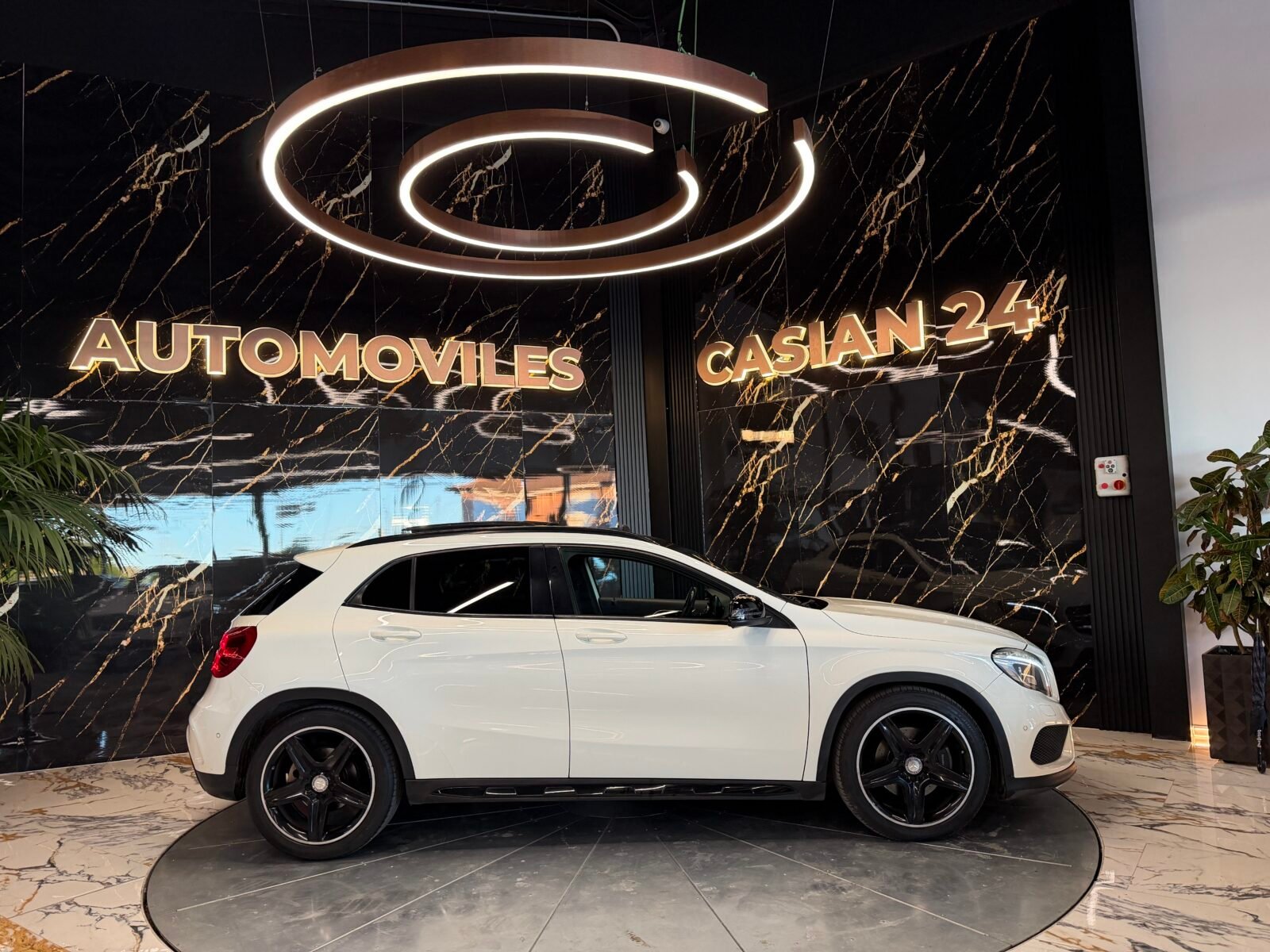 MERCEDES-BENZ Clase GLA GLA 220 CDI 4Matic AMG Line