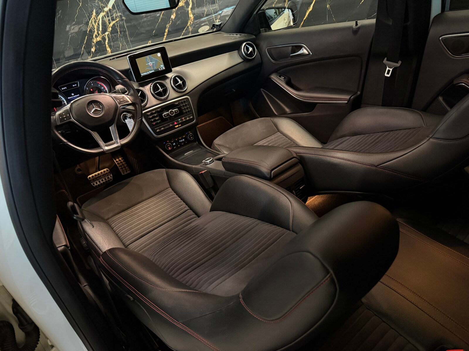 MERCEDES-BENZ Clase GLA GLA 220 CDI 4Matic AMG Line