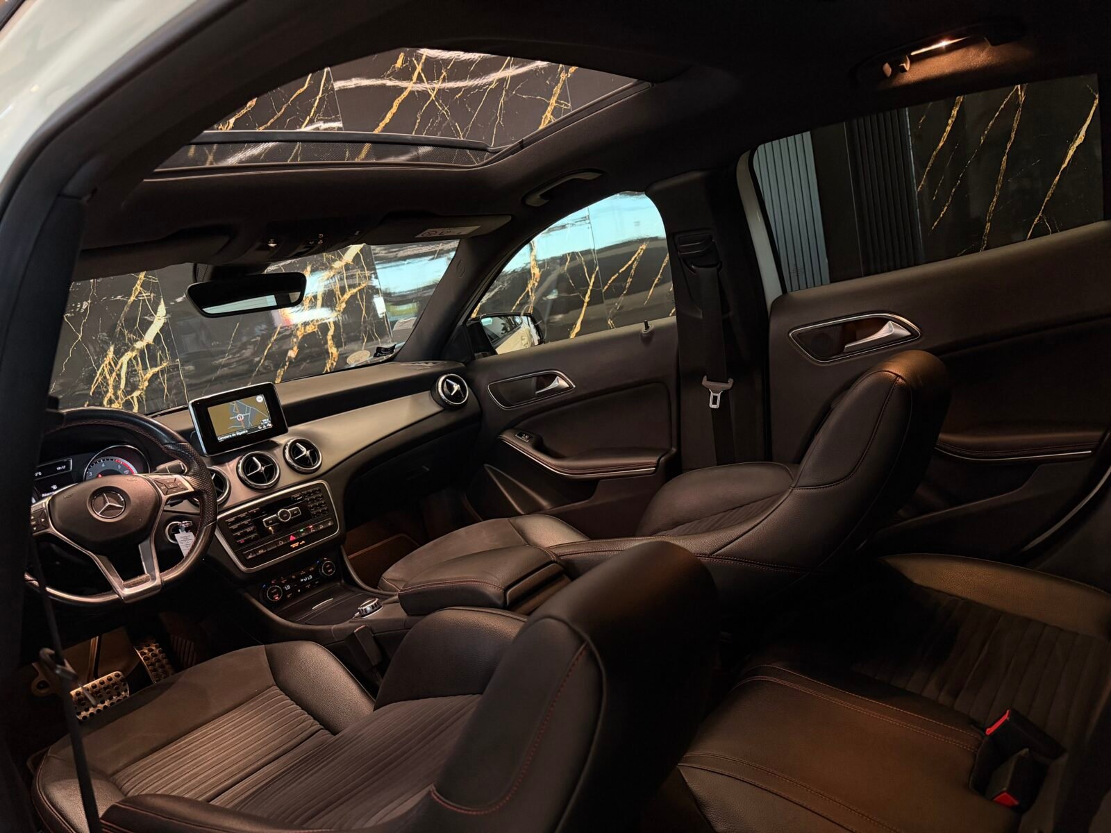 MERCEDES-BENZ Clase GLA GLA 220 CDI 4Matic AMG Line