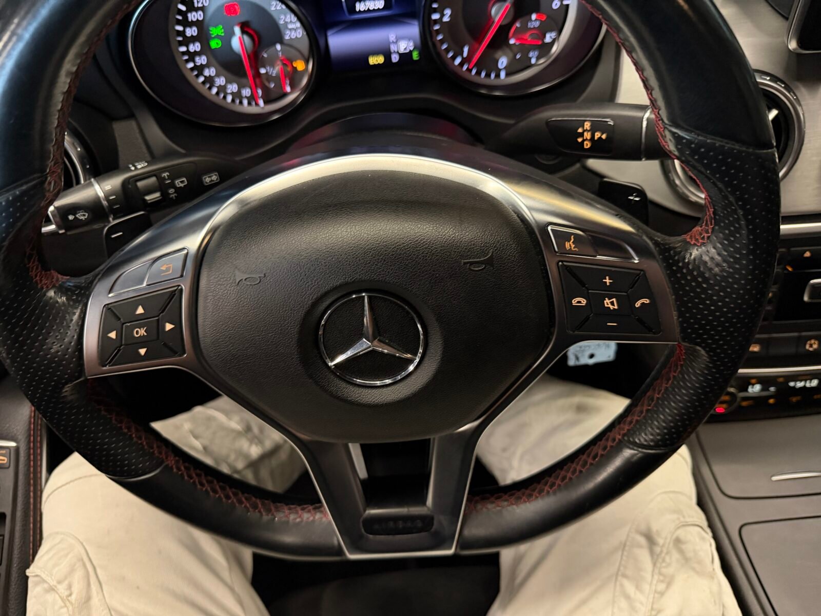 MERCEDES-BENZ Clase GLA GLA 220 CDI 4Matic AMG Line