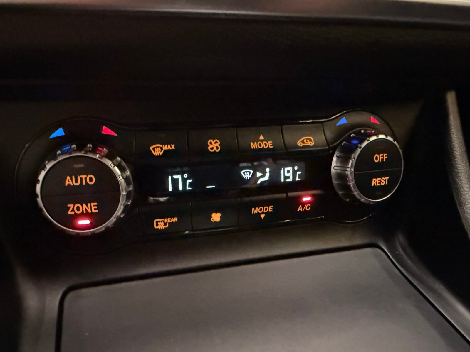 MERCEDES-BENZ Clase GLA GLA 220 CDI 4Matic AMG Line