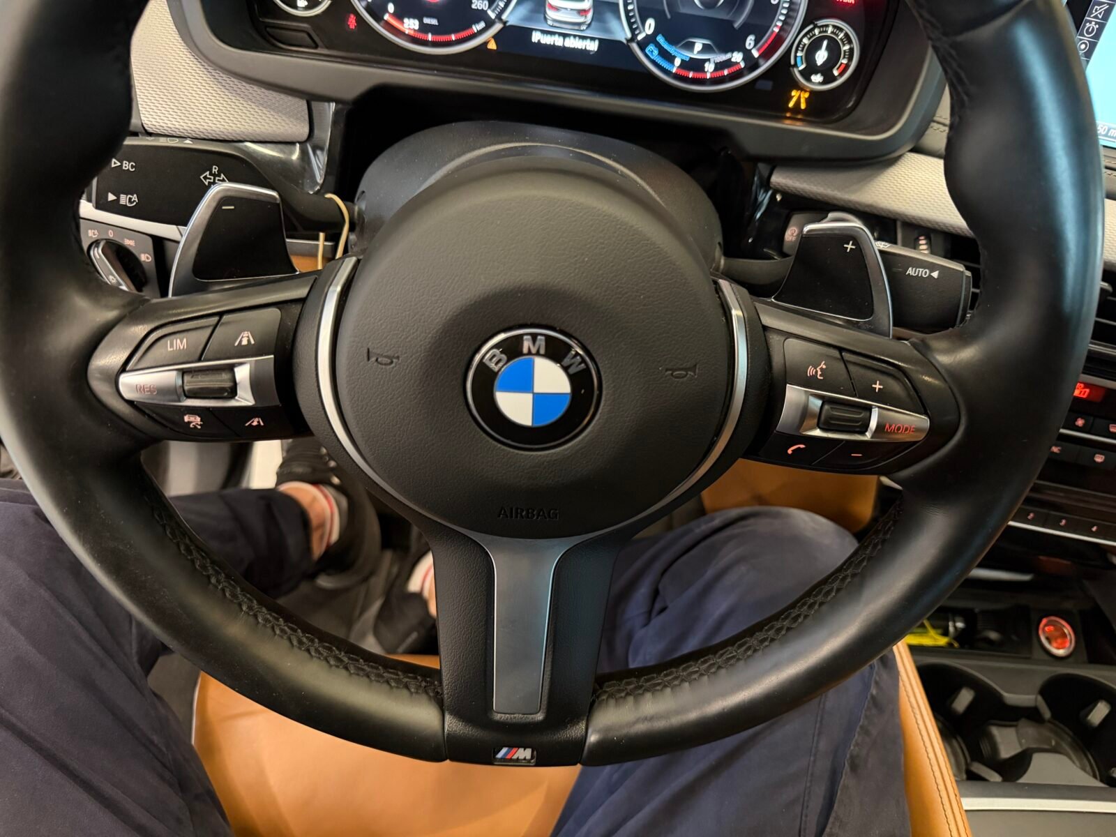 BMW X6 xDrive30d 258cv M Paket interior INDIVIDUAL full