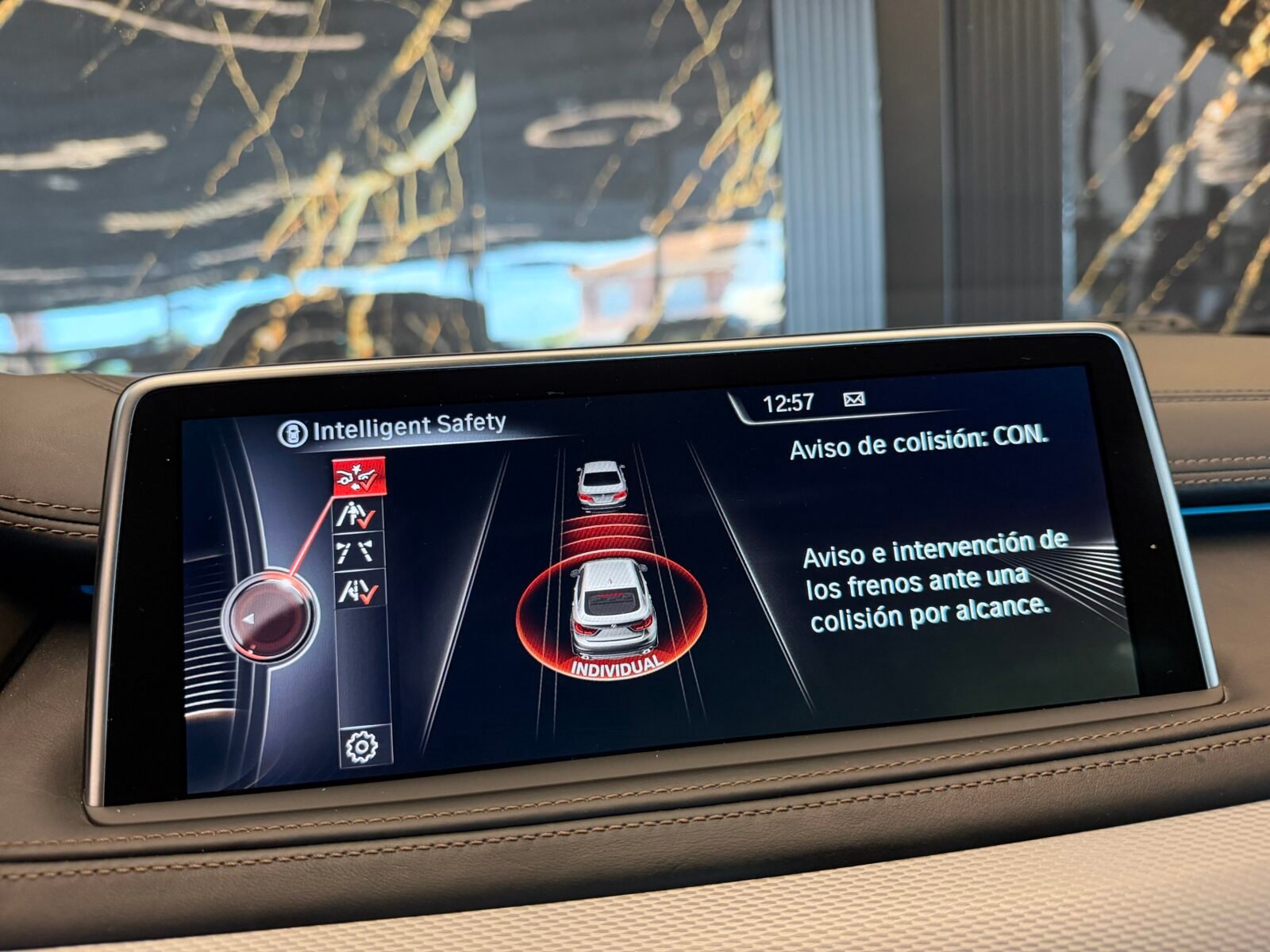 BMW X6 xDrive30d 258cv M Paket interior INDIVIDUAL full