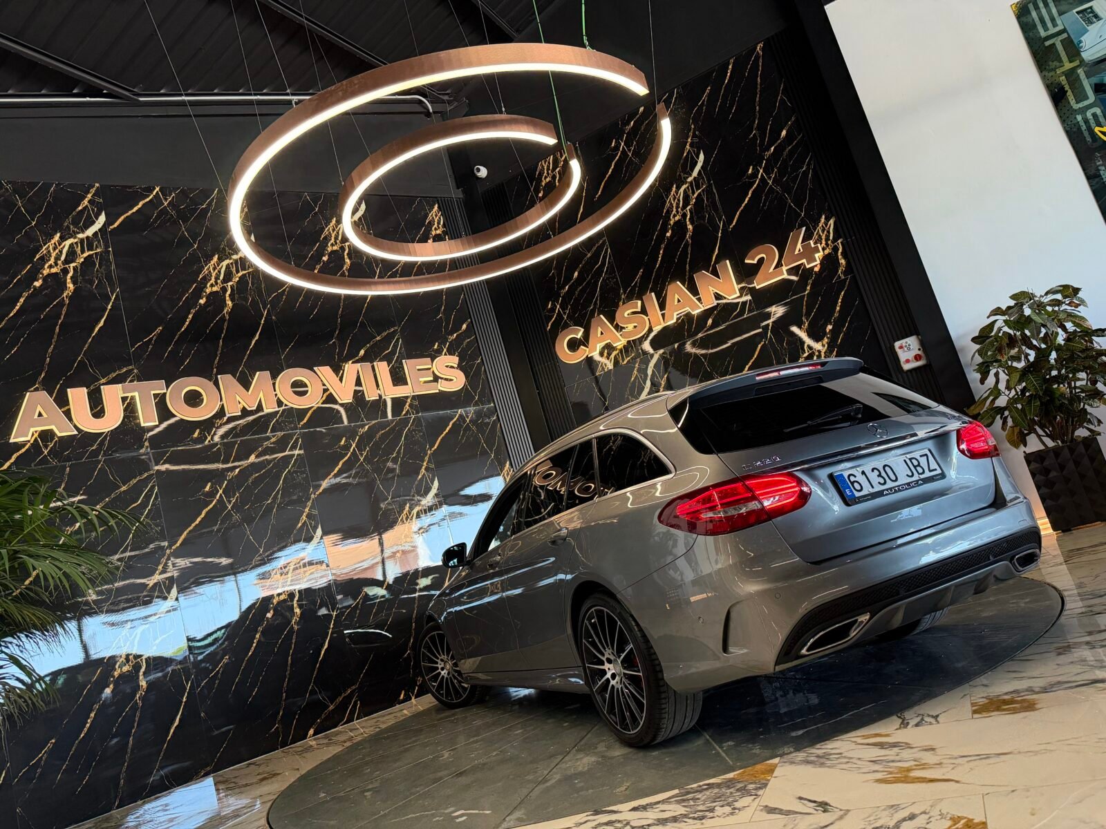 MERCEDES-BENZ  C220d AMG 170CV FUL MOTOR MERCEDES CON CADENA IRROMPIBLE