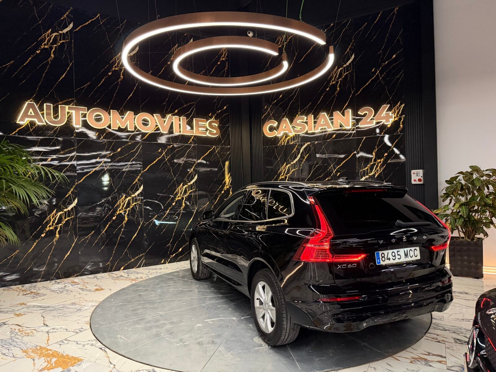 VOLVO XC60 2.0 B4 D Core Auto 207CV Motor Irrompible