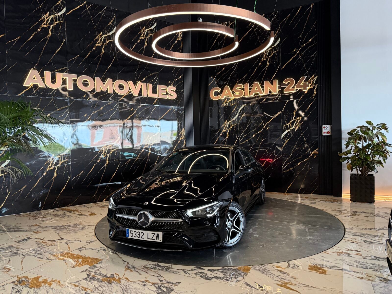 MERCEDES-BENZ  CLA 200 163CV AMG MOTOR CON CADENA IRROMPIBLE