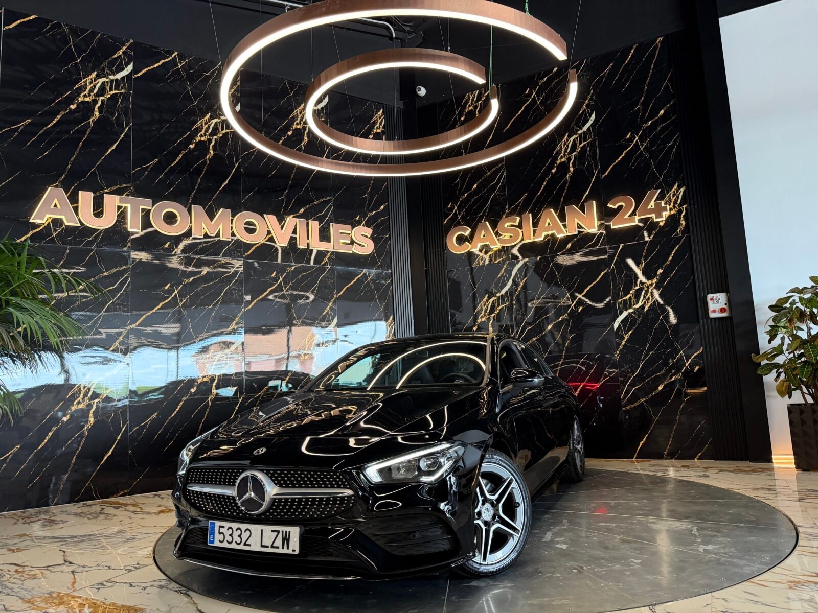 MERCEDES-BENZ  CLA 200 163CV AMG MOTOR CON CADENA IRROMPIBLE