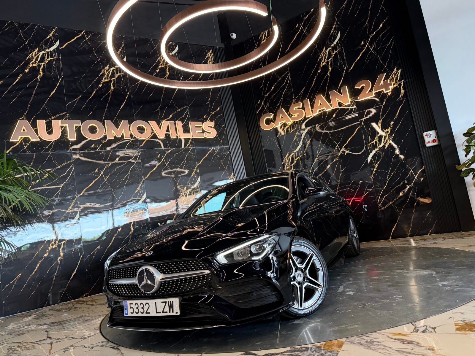 MERCEDES-BENZ  CLA 200 163CV AMG MOTOR CON CADENA IRROMPIBLE