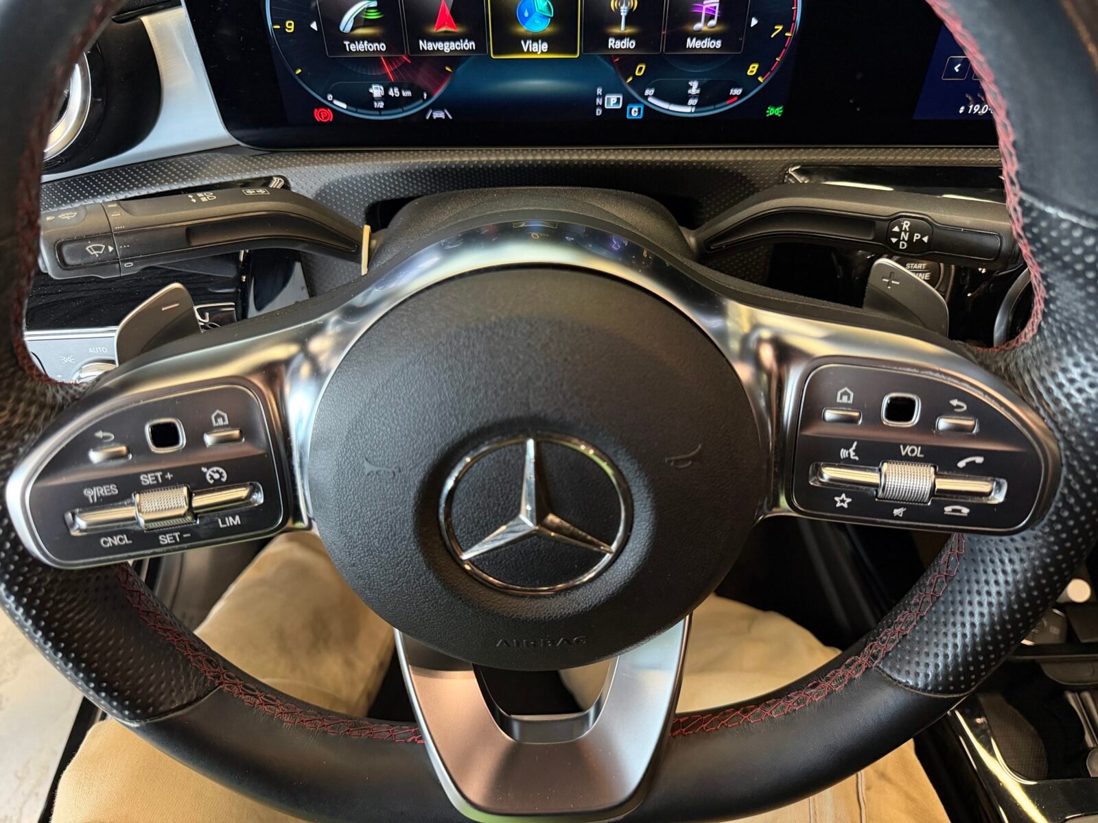 MERCEDES-BENZ  CLA 200 163CV AMG MOTOR CON CADENA IRROMPIBLE