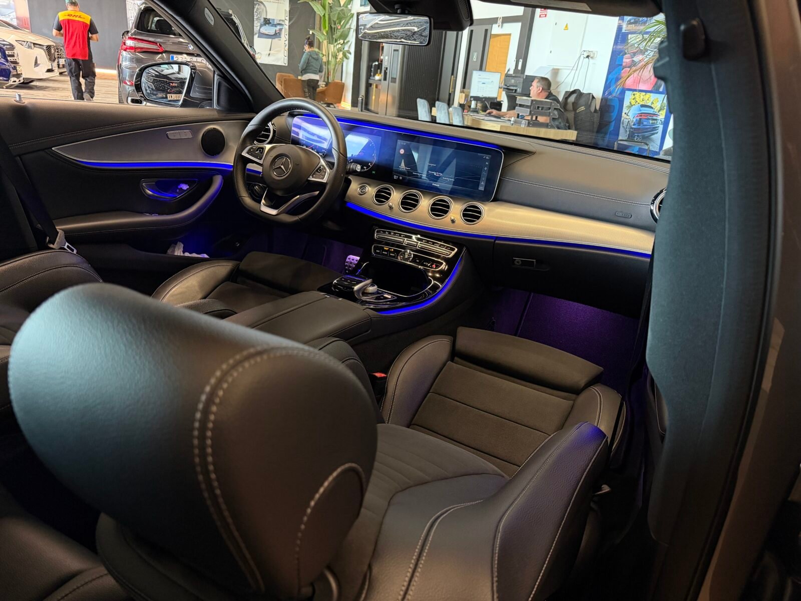 MERCEDES-BENZ E220d AMG 195CV FUL MOTOR MERCEDES CON CADENA IRROMPIBLE