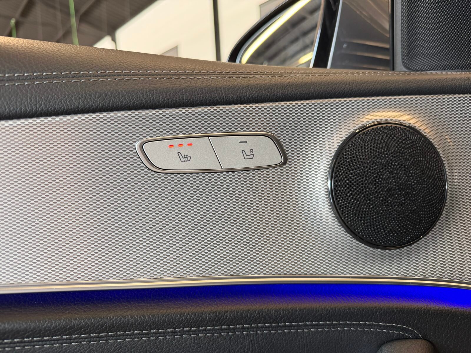 MERCEDES-BENZ E220d AMG 195CV FUL MOTOR MERCEDES CON CADENA IRROMPIBLE