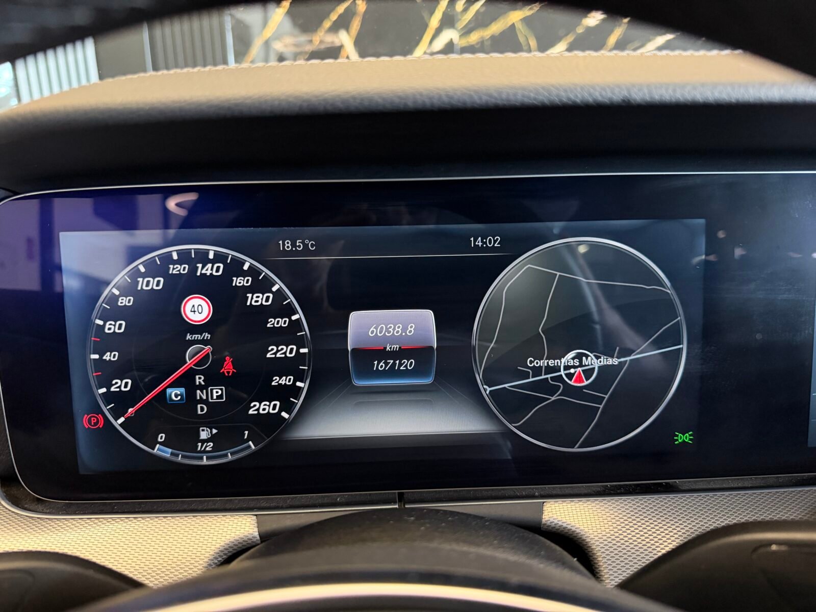 MERCEDES-BENZ E220d AMG 195CV FUL MOTOR MERCEDES CON CADENA IRROMPIBLE