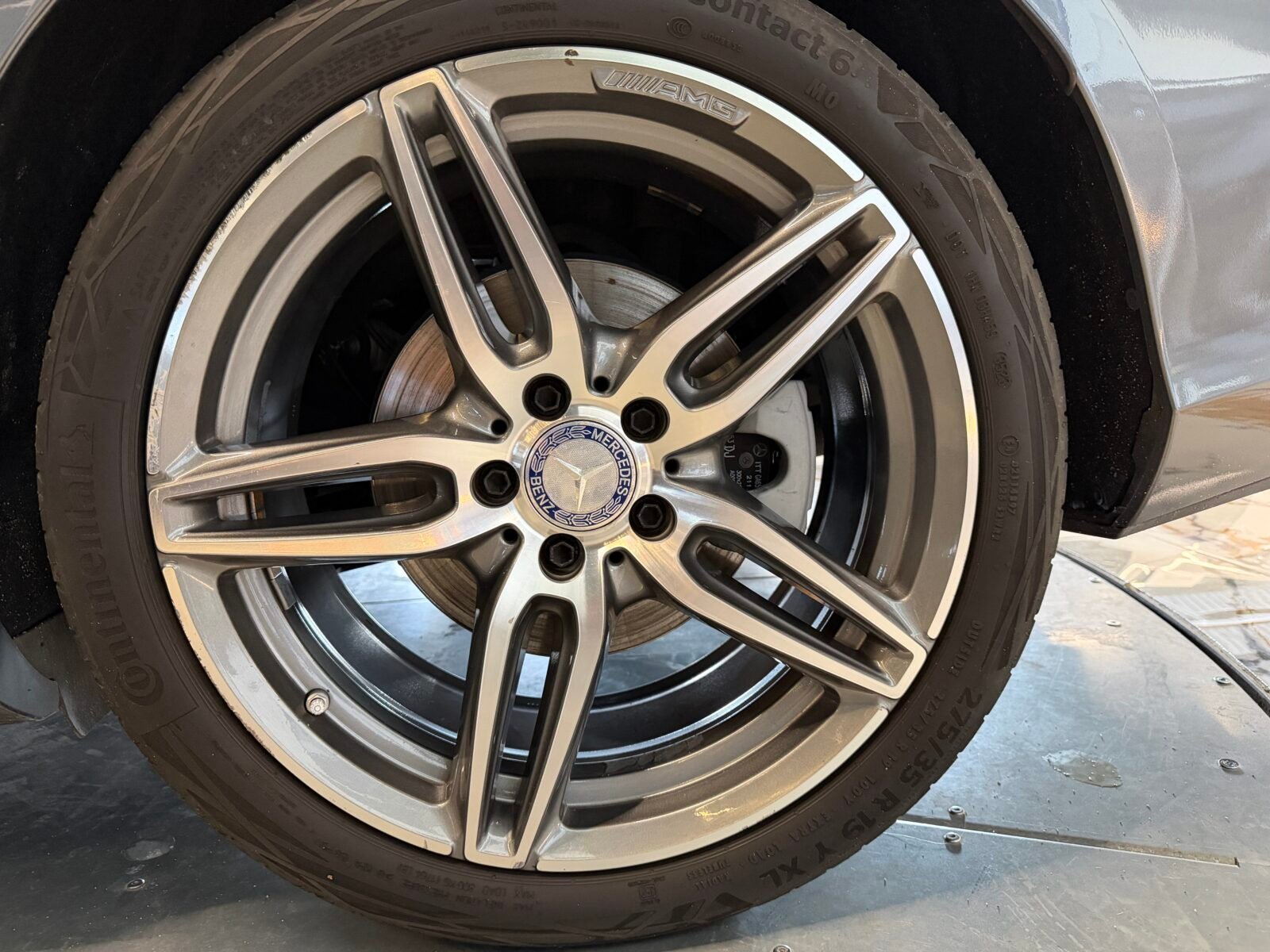 MERCEDES-BENZ E220d AMG 195CV FUL MOTOR MERCEDES CON CADENA IRROMPIBLE