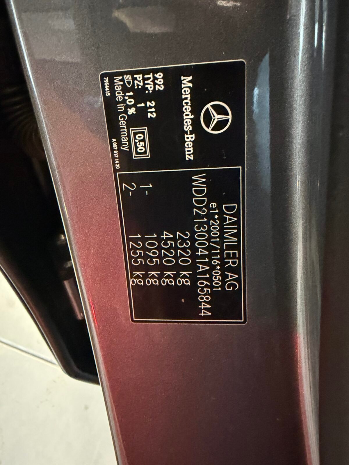 MERCEDES-BENZ E220d AMG 195CV FUL MOTOR MERCEDES CON CADENA IRROMPIBLE