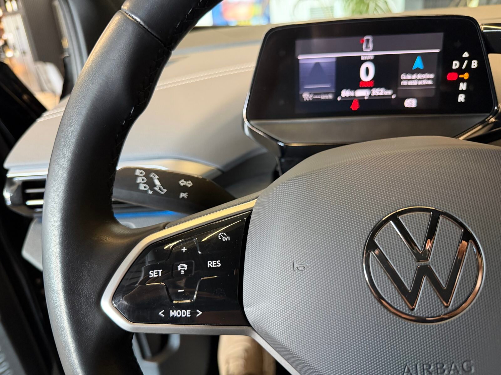 VOLKSWAGEN ID.4 Pro 128kW 174CV Automatico