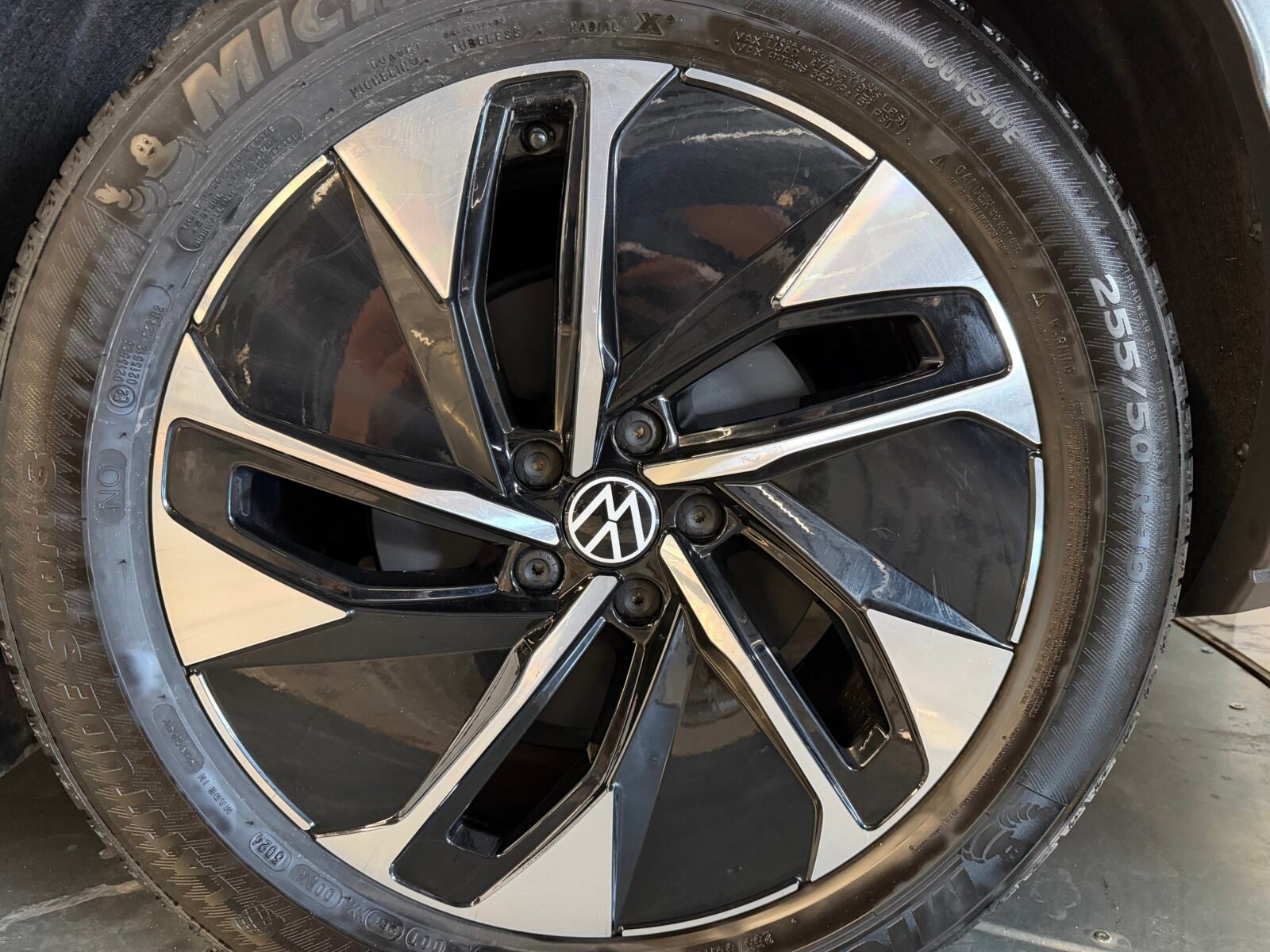 VOLKSWAGEN ID.4 Pro 128kW 174CV Automatico