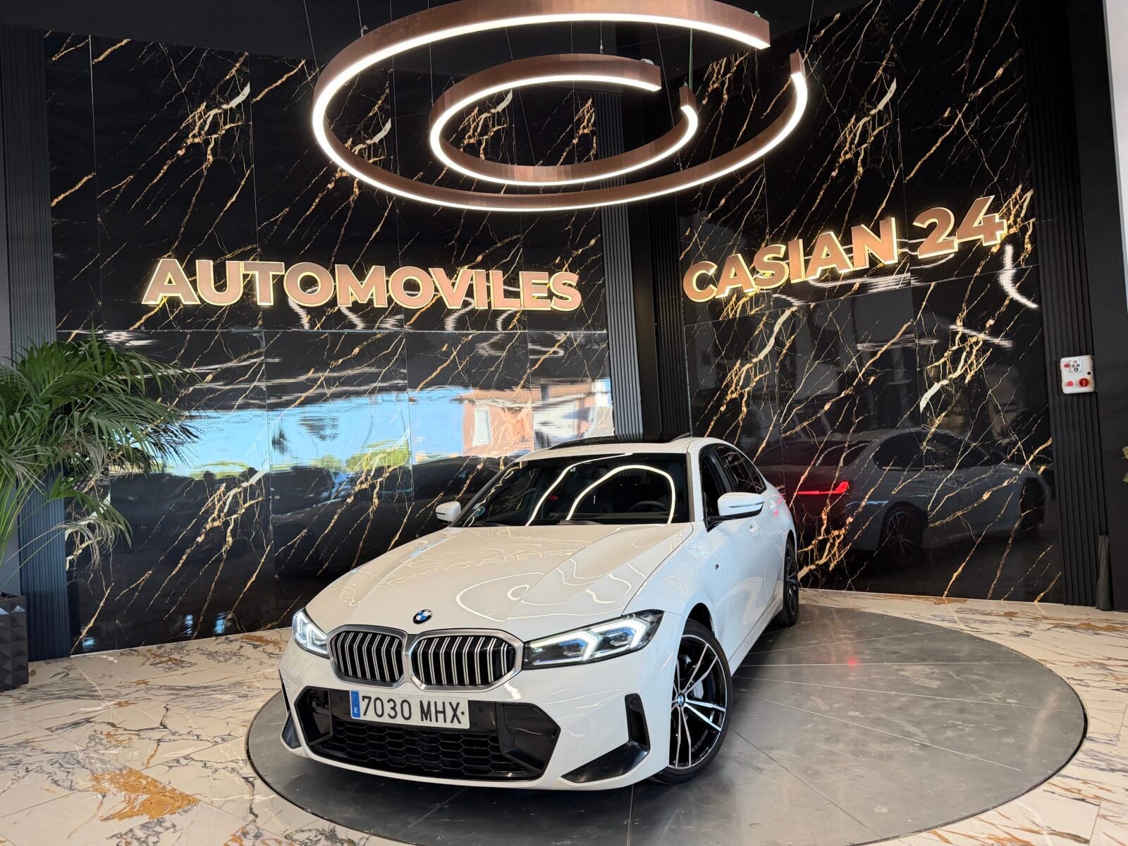 BMW  Serie 3 330i M Paket INDIVIDUAL 245CV FULL