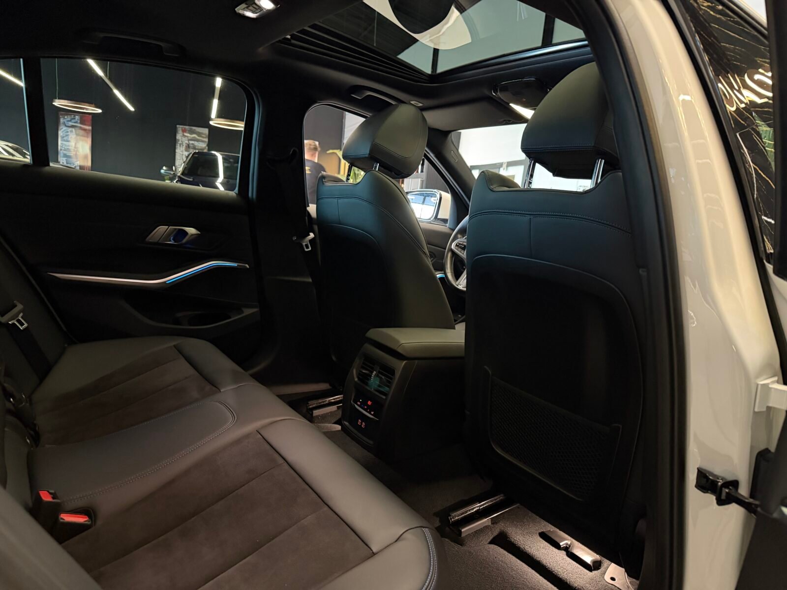 BMW  Serie 3 330i M Paket INDIVIDUAL 245CV FULL