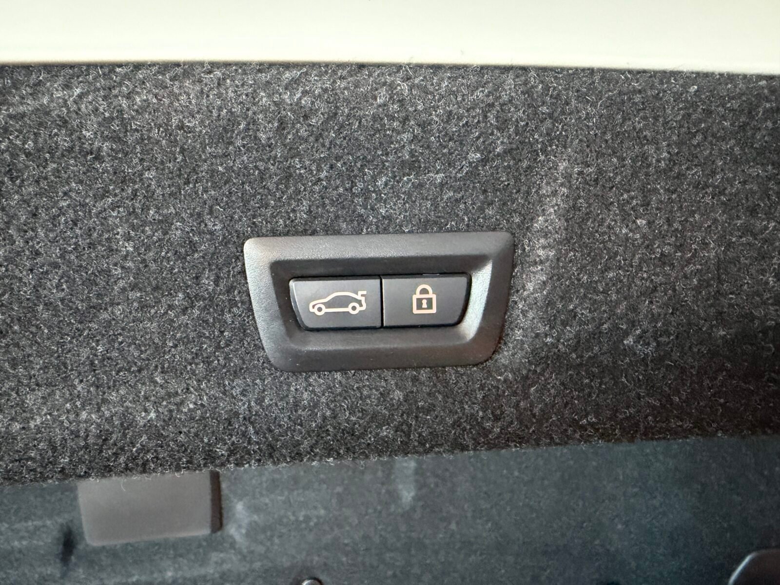 BMW  Serie 3 330i M Paket INDIVIDUAL 245CV FULL