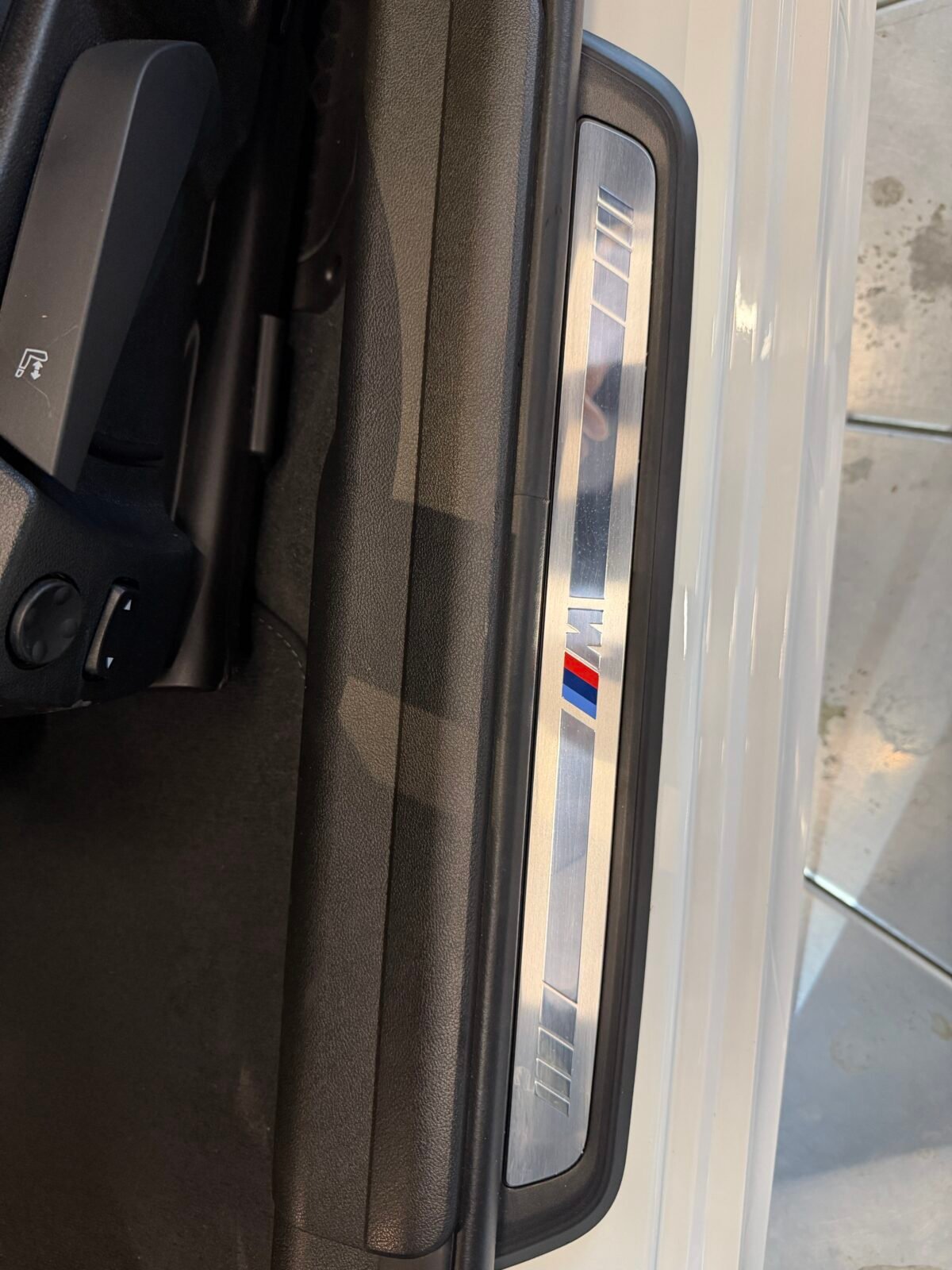 BMW  Serie 3 330i M Paket INDIVIDUAL 245CV FULL