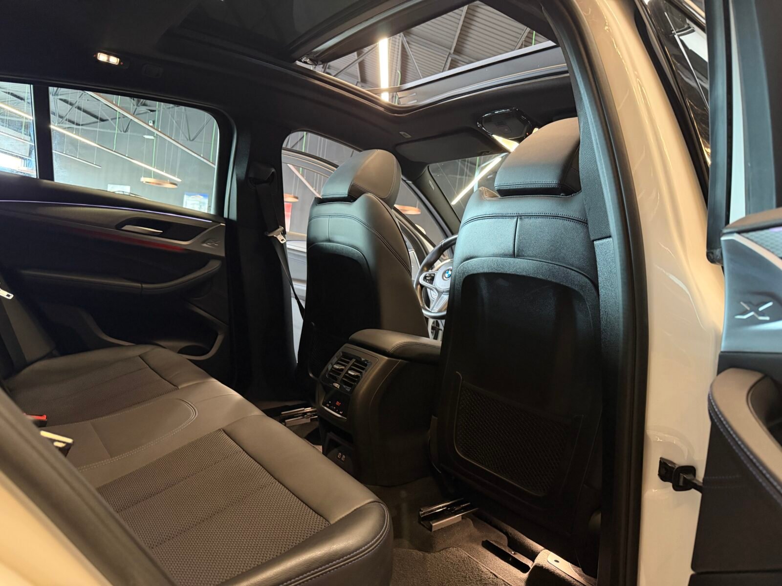BMW X4 xDrive20d M Paket 190cv Panorama