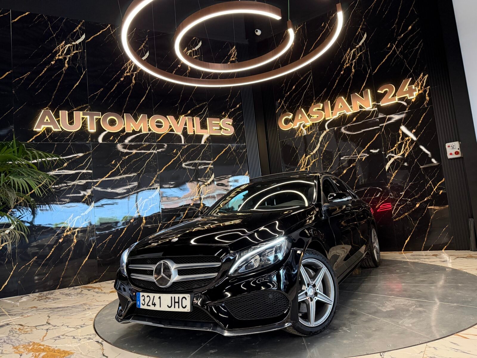 MERCEDES-BENZ C 200 AMG Line Motor Mercedes con CADENA