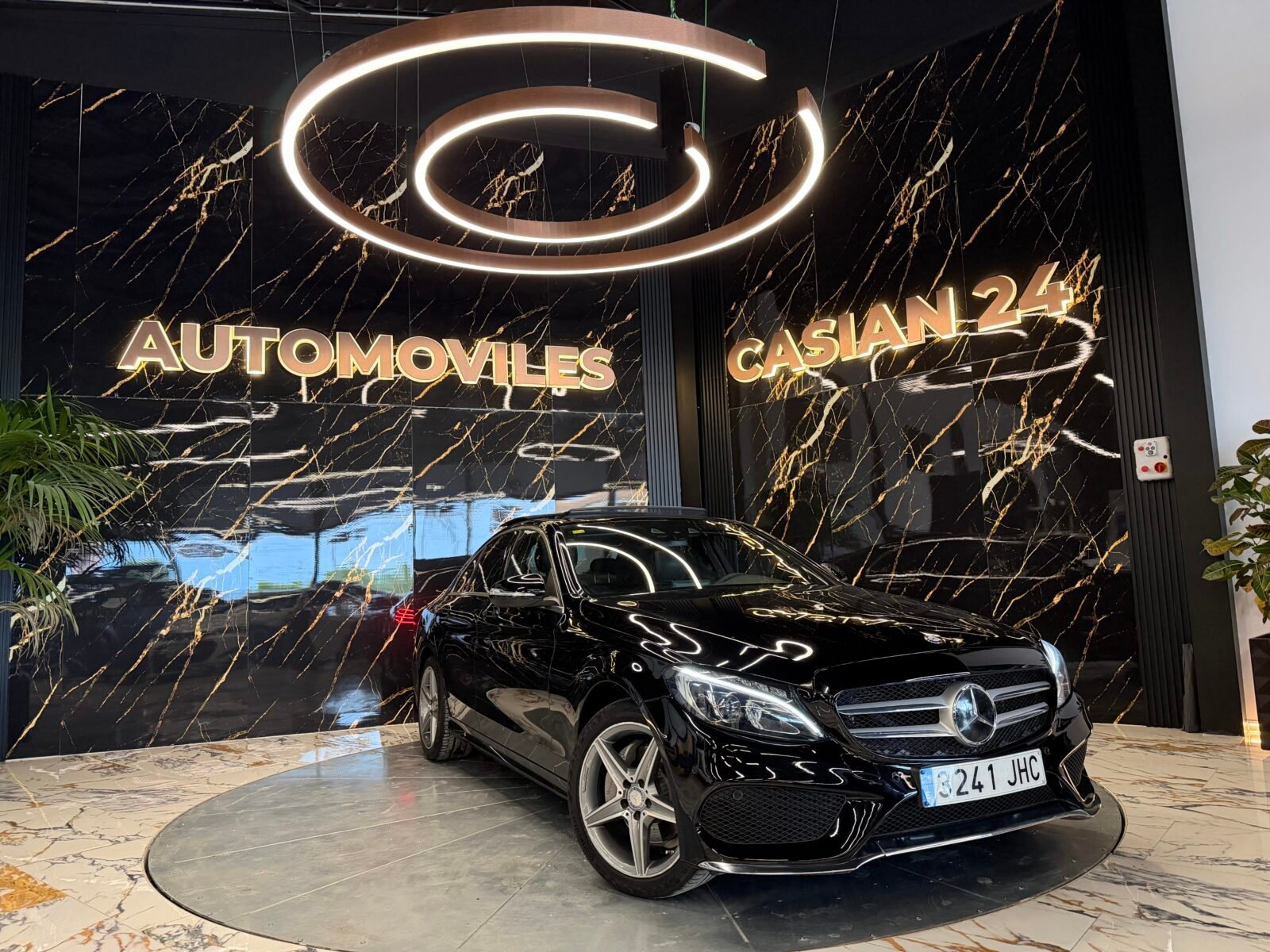 MERCEDES-BENZ C 200 AMG Line Motor Mercedes con CADENA