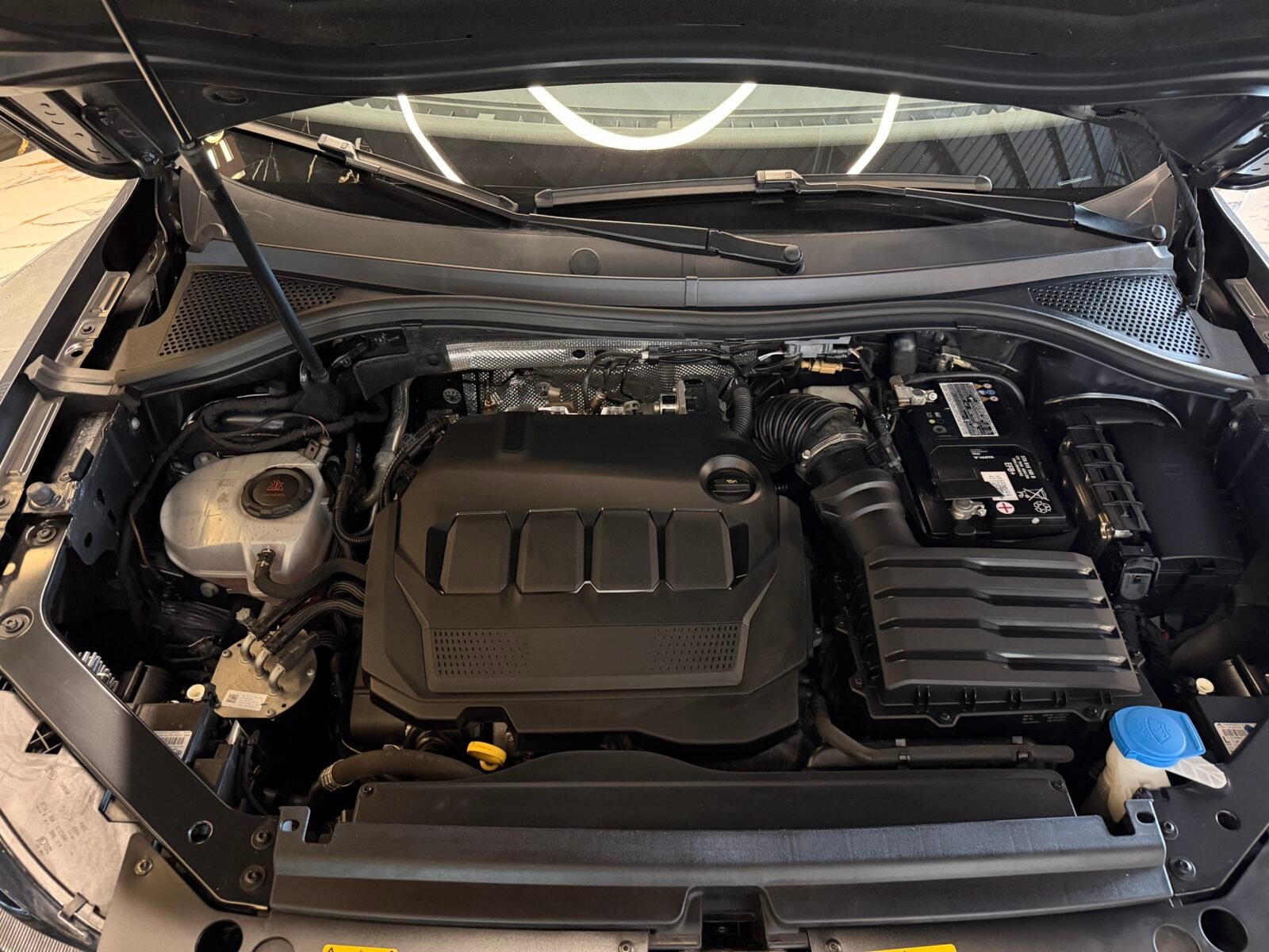 VOLKSWAGEN Tiguan RLine 2.0 TDI 110kW 150CV PANORAMA
