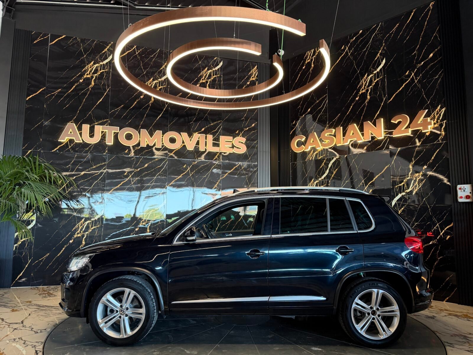VOLKSWAGEN Tiguan RLine 2.0 TDI 150CV BMT 4Motion