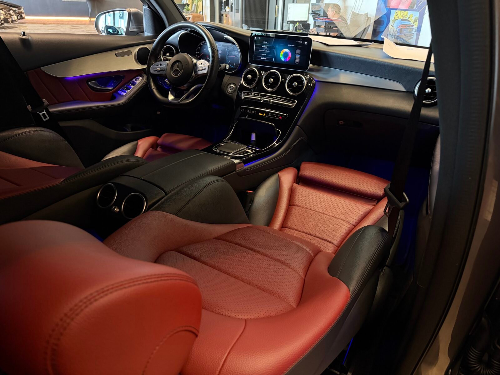 MERCEDES-BENZ GLC Coupé GLC 200 d 4MATIC AMG Motor mercedes con CADENA