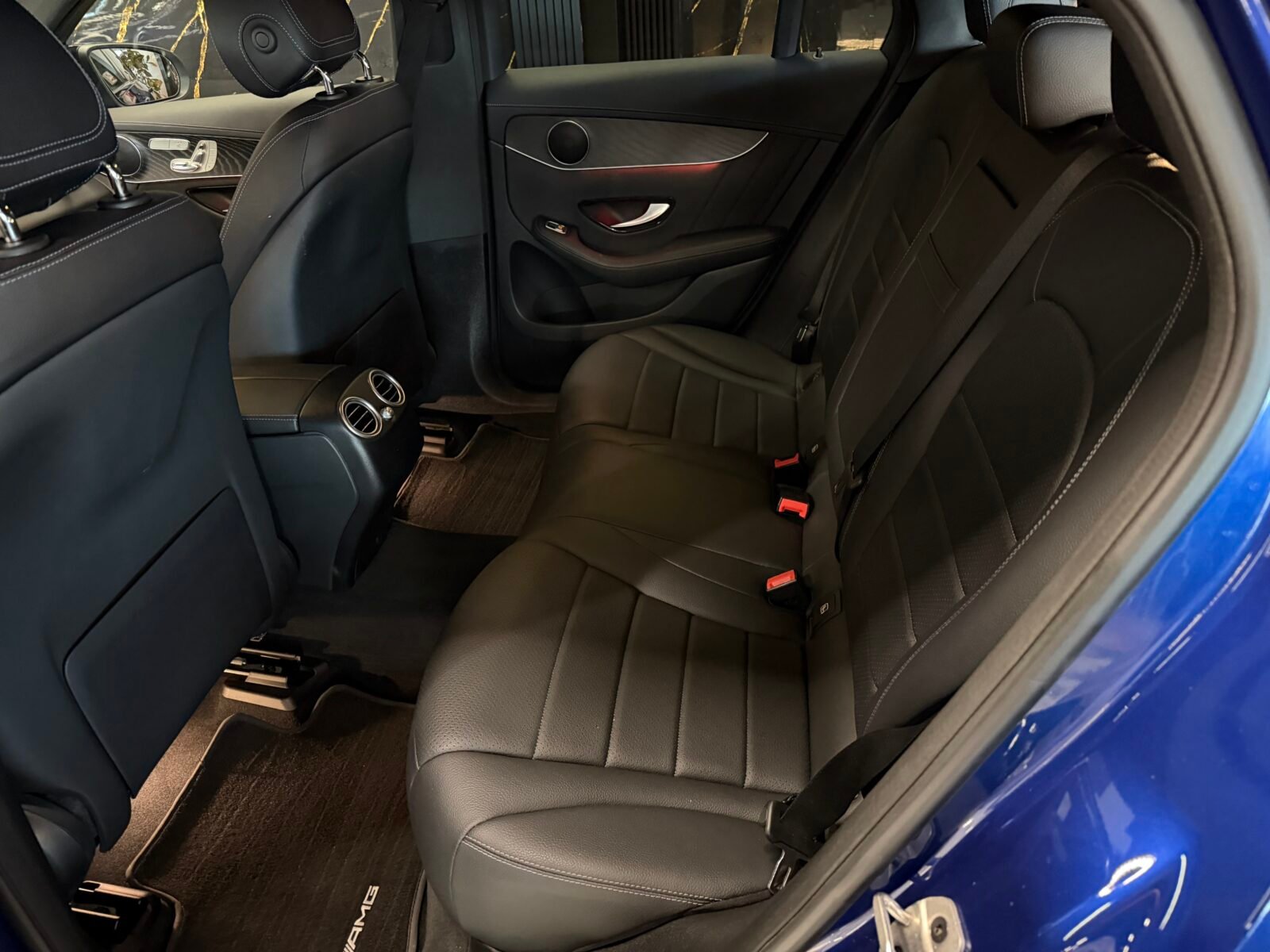 MERCEDES-BENZ GLC Coupé  300e 320CV 4MATIC AMG Hybrido Enchufable Etiqueta 0