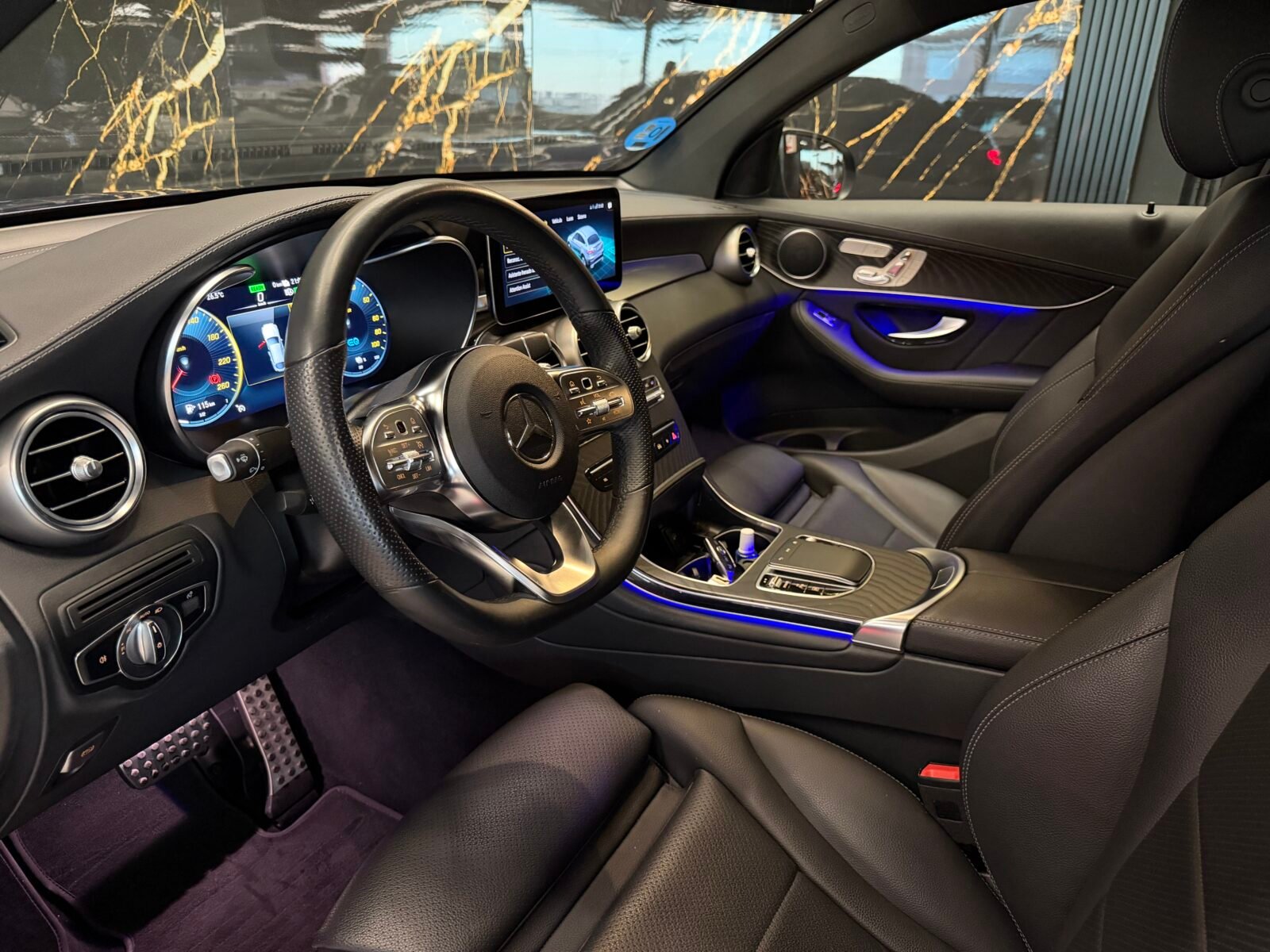 MERCEDES-BENZ GLC Coupé  300e 320CV 4MATIC AMG Hybrido Enchufable Etiqueta 0