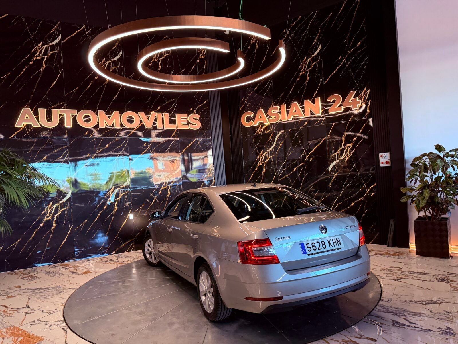SKODA  Octavia 2.0 TDI CR 110KW 150cv Like