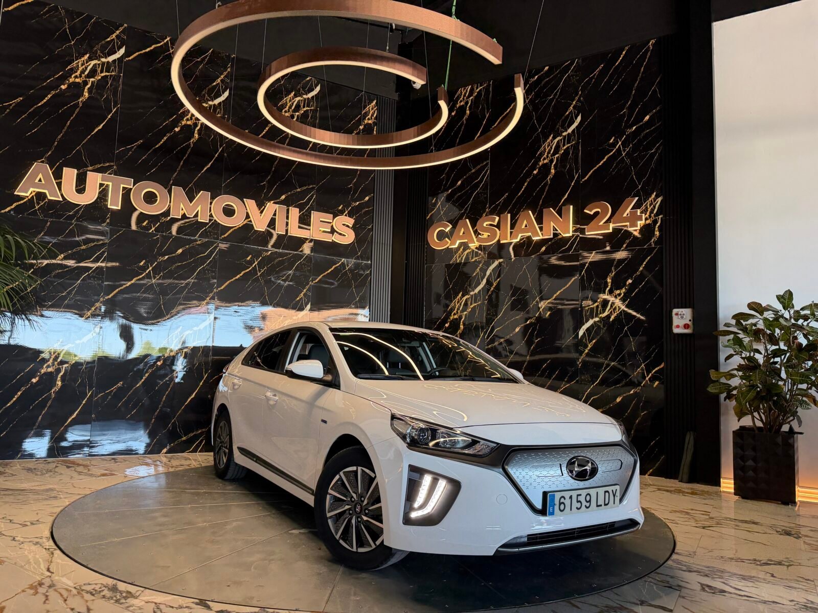 HYUNDAI IONIQ EV Style