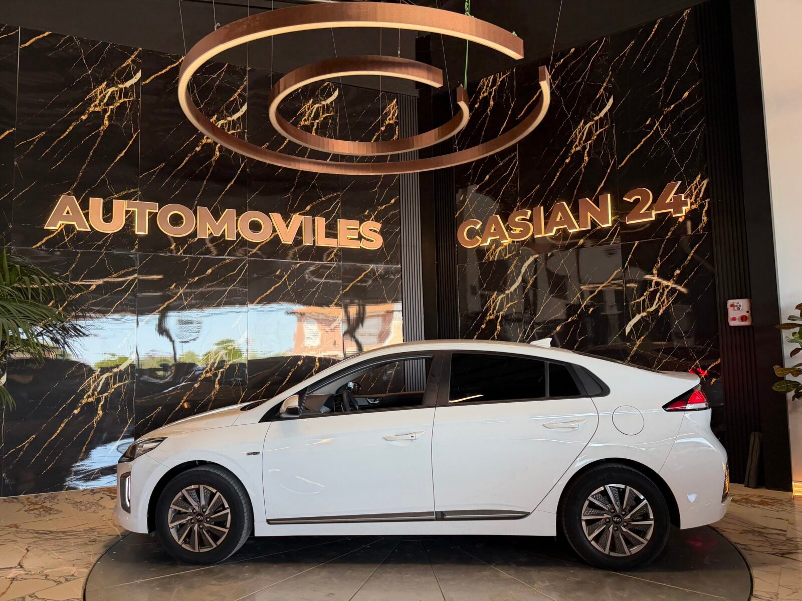 HYUNDAI IONIQ EV Style